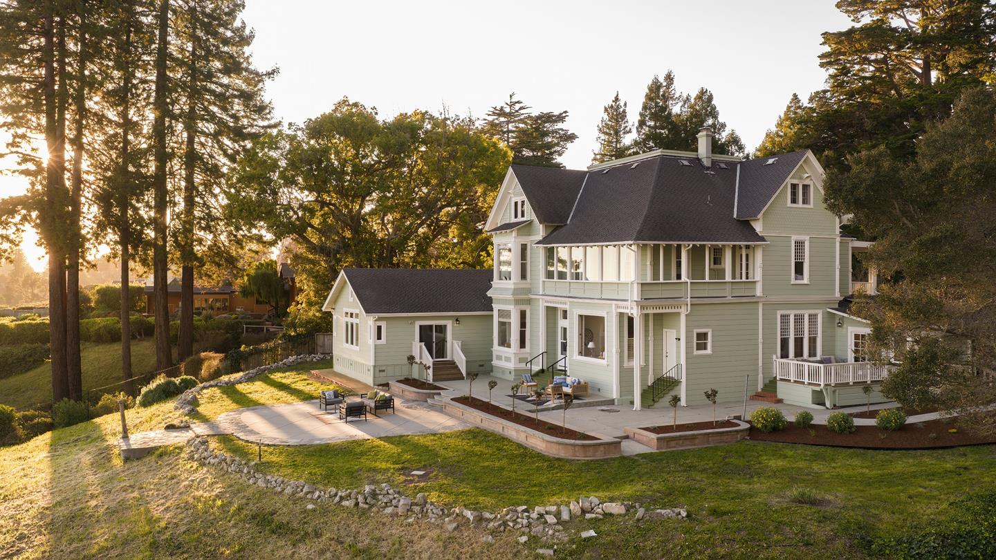 Detail Gallery Image 3 of 55 For 535 Highland Ave, Santa Cruz,  CA 95060 - 8 Beds | 5/1 Baths