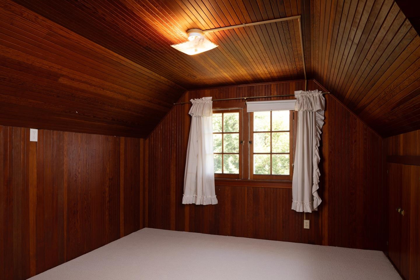 Detail Gallery Image 44 of 55 For 535 Highland Ave, Santa Cruz,  CA 95060 - 8 Beds | 5/1 Baths