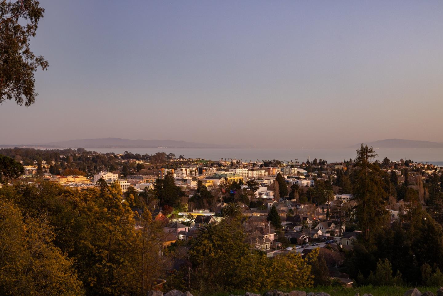 Detail Gallery Image 49 of 55 For 535 Highland Ave, Santa Cruz,  CA 95060 - 8 Beds | 5/1 Baths