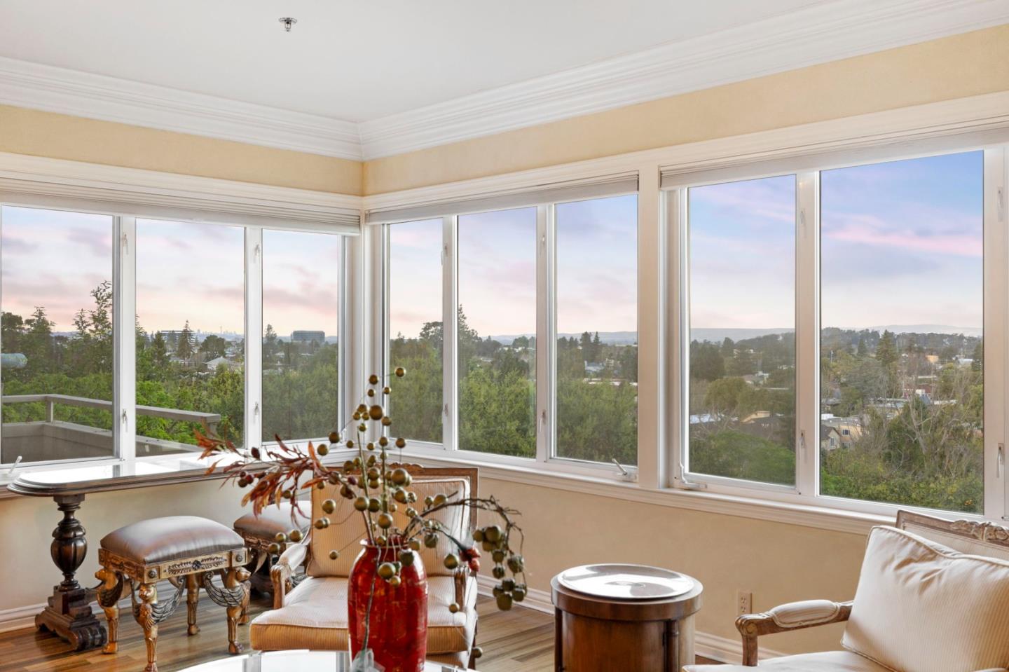 Detail Gallery Image 5 of 20 For 24 Mounds Rd a,  San Mateo,  CA 94402 - 2 Beds | 2 Baths
