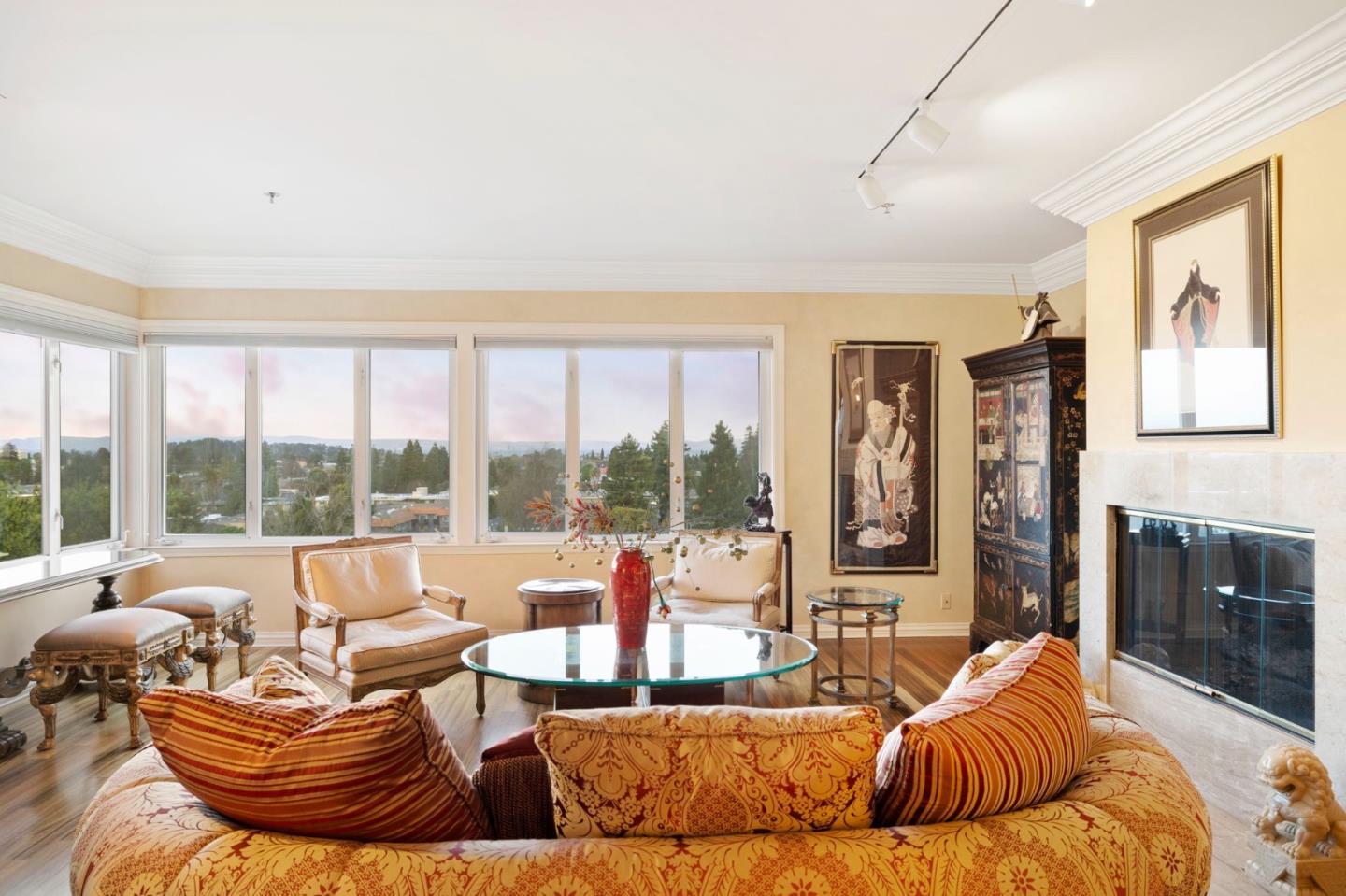 Detail Gallery Image 7 of 20 For 24 Mounds Rd a,  San Mateo,  CA 94402 - 2 Beds | 2 Baths