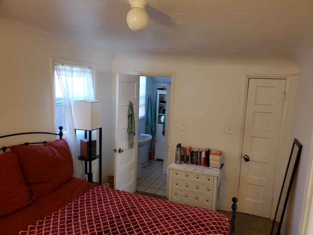 Detail Gallery Image 16 of 20 For 321 Hawthorne St, Salinas,  CA 93901 - 5 Beds | 3/1 Baths