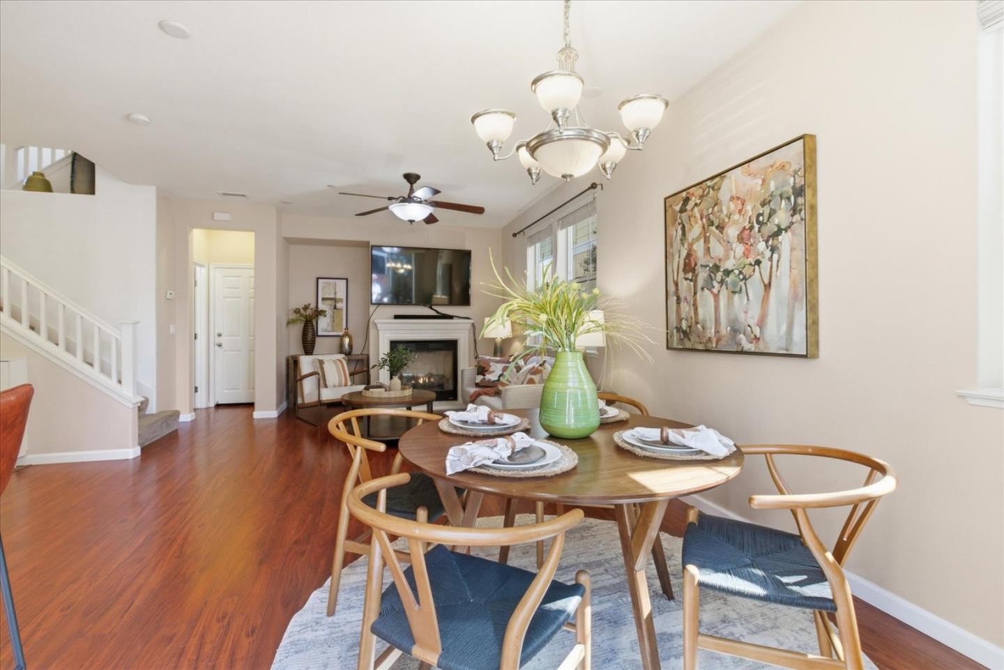 Detail Gallery Image 13 of 55 For 730 Tennyson Dr, Gilroy,  CA 95020 - 3 Beds | 2/1 Baths