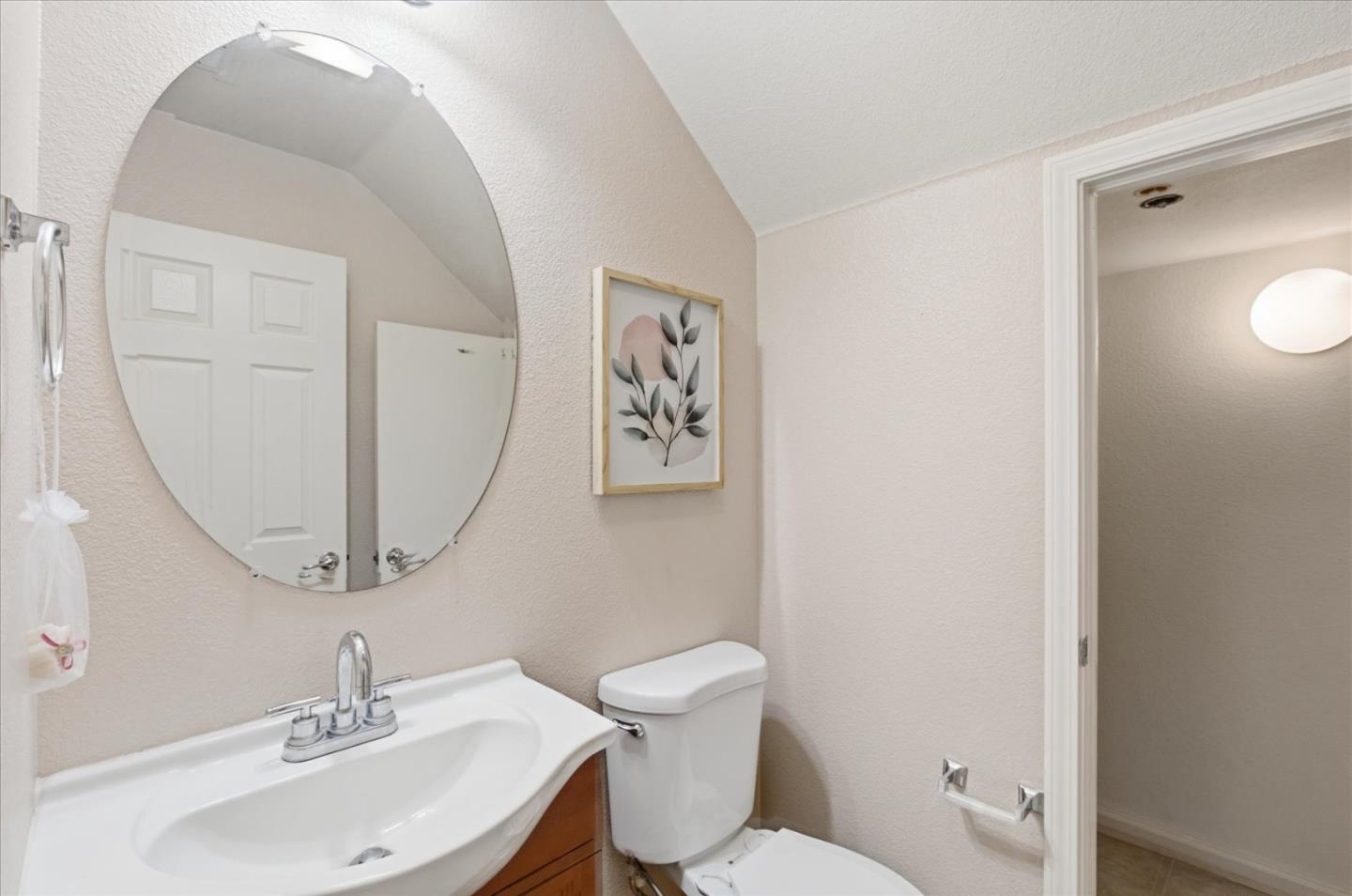 Detail Gallery Image 19 of 55 For 730 Tennyson Dr, Gilroy,  CA 95020 - 3 Beds | 2/1 Baths