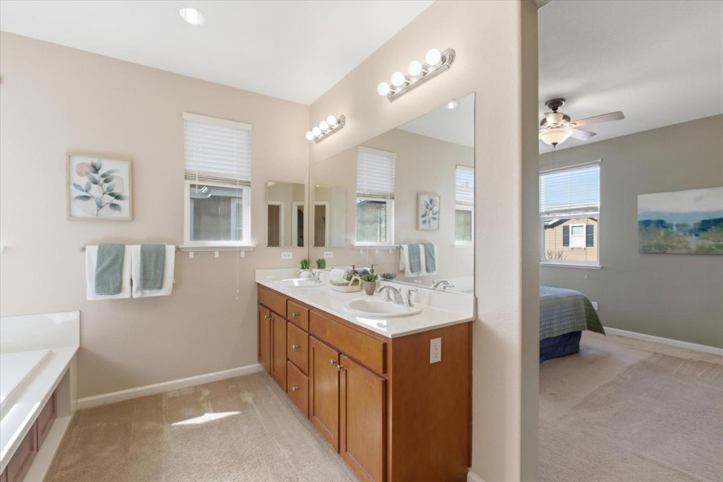 Detail Gallery Image 27 of 55 For 730 Tennyson Dr, Gilroy,  CA 95020 - 3 Beds | 2/1 Baths
