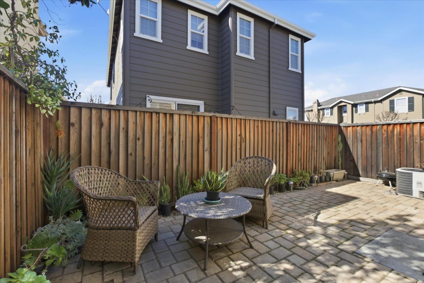 Detail Gallery Image 32 of 55 For 730 Tennyson Dr, Gilroy,  CA 95020 - 3 Beds | 2/1 Baths