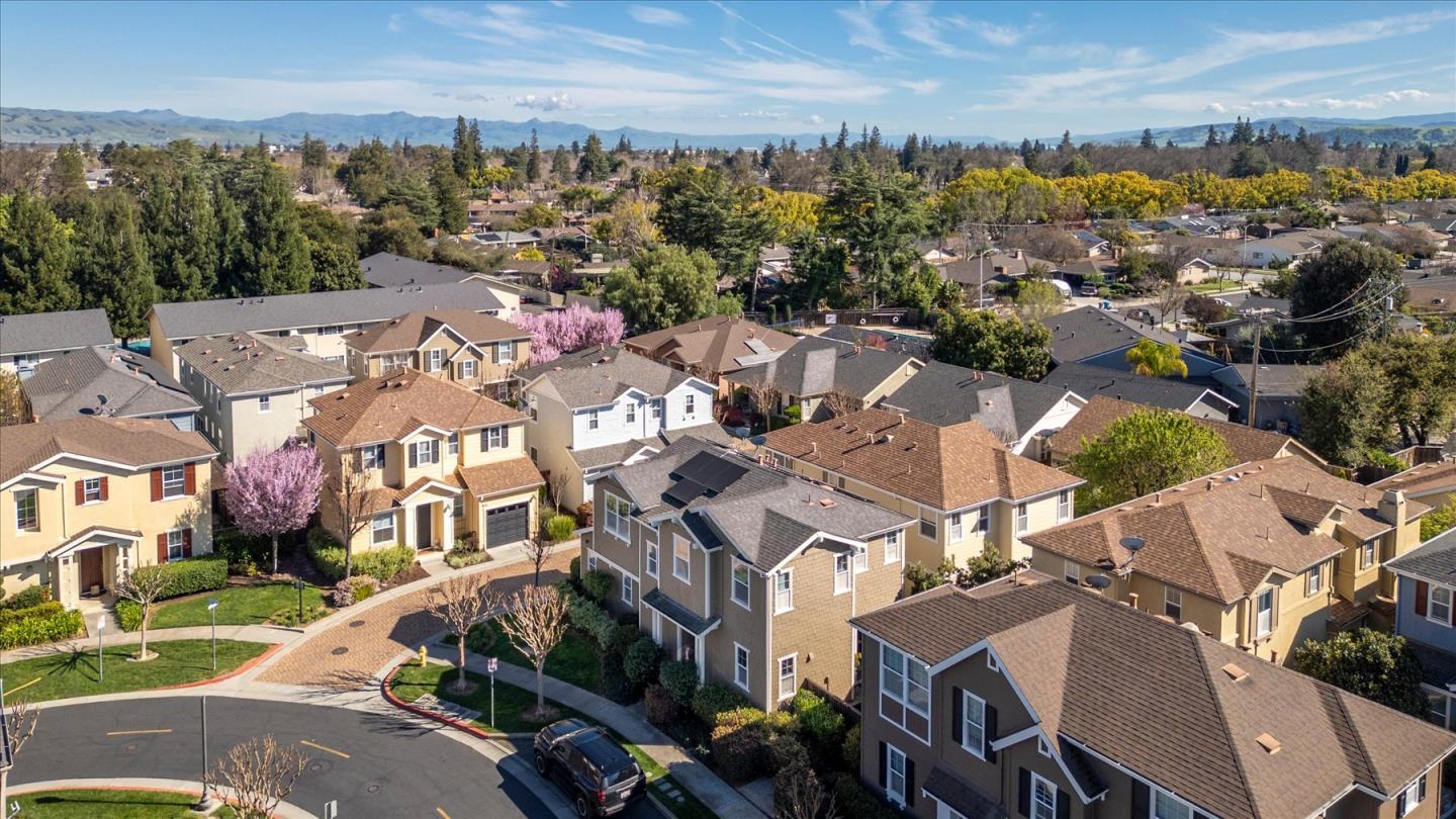 Detail Gallery Image 38 of 55 For 730 Tennyson Dr, Gilroy,  CA 95020 - 3 Beds | 2/1 Baths