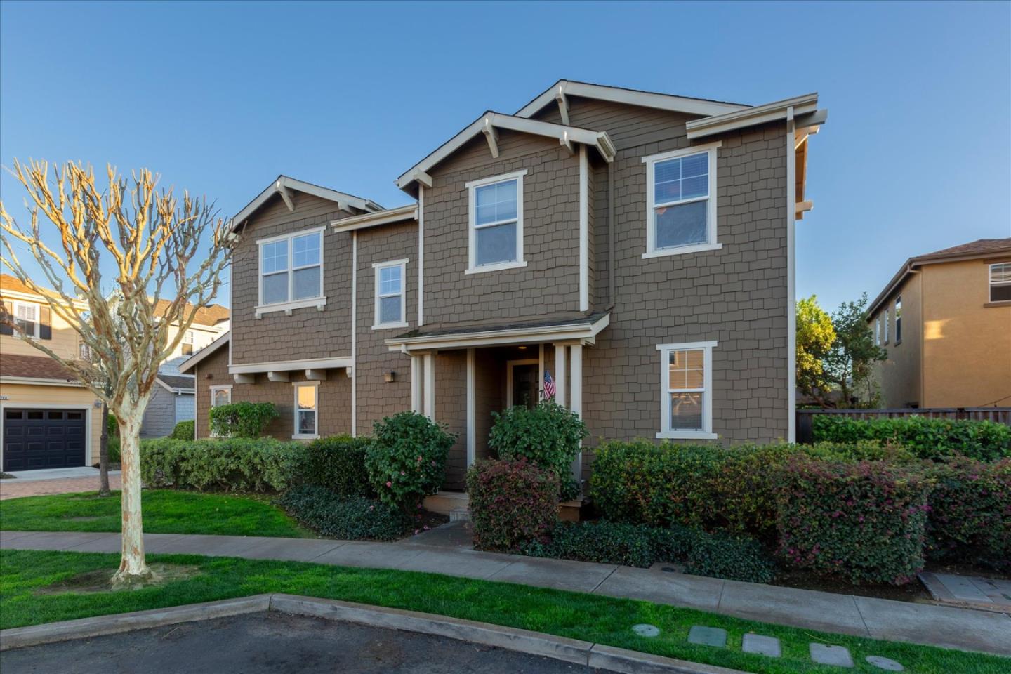 Detail Gallery Image 4 of 55 For 730 Tennyson Dr, Gilroy,  CA 95020 - 3 Beds | 2/1 Baths