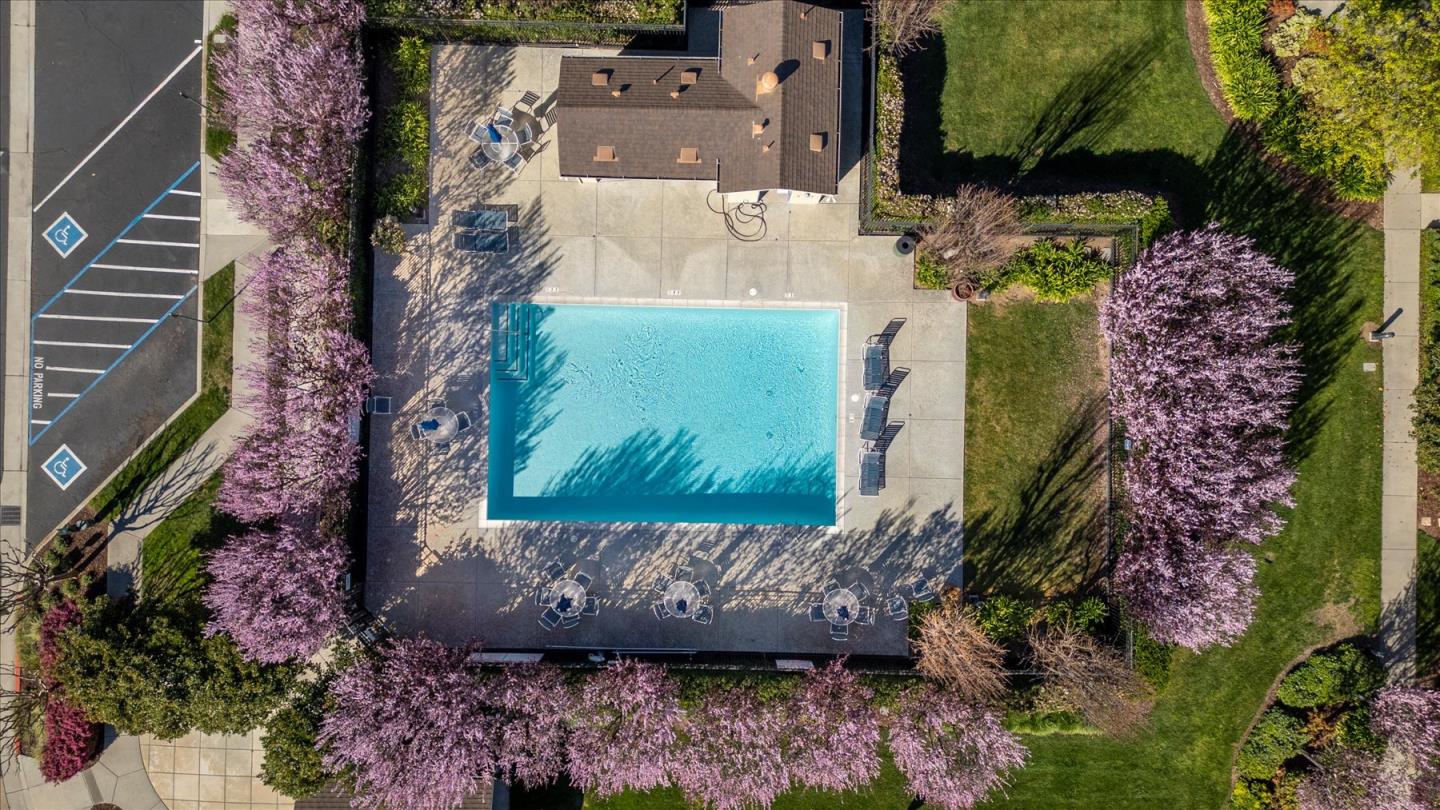 Detail Gallery Image 43 of 55 For 730 Tennyson Dr, Gilroy,  CA 95020 - 3 Beds | 2/1 Baths