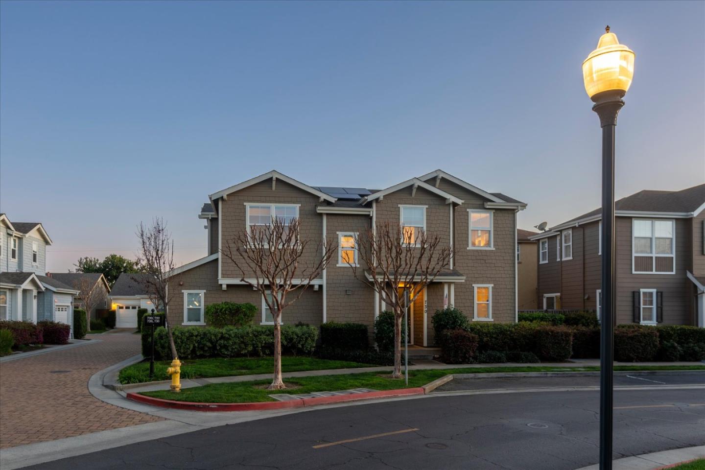 Detail Gallery Image 45 of 55 For 730 Tennyson Dr, Gilroy,  CA 95020 - 3 Beds | 2/1 Baths