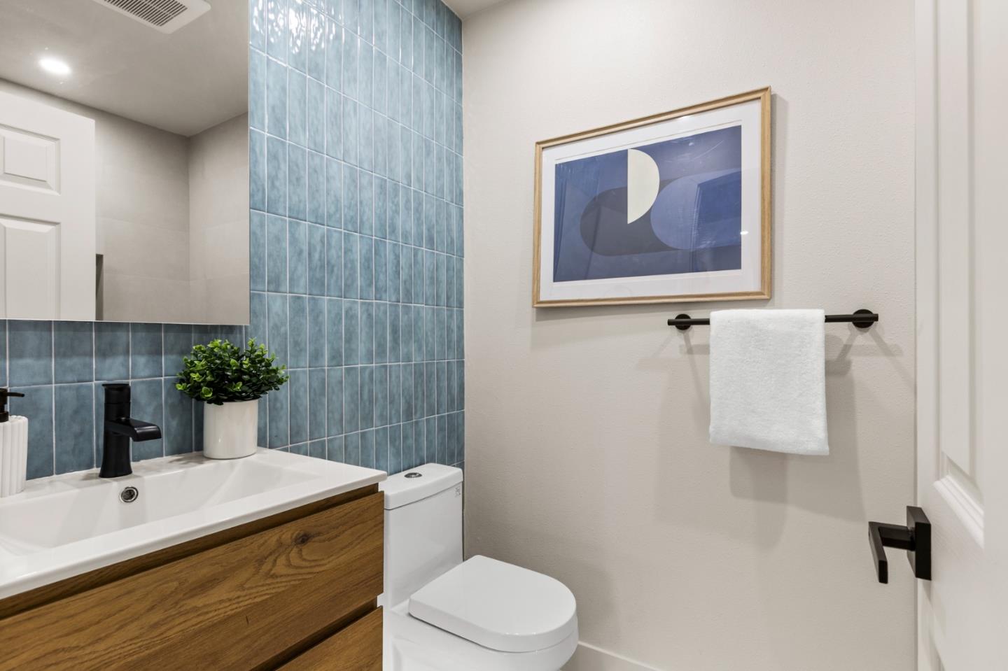 Detail Gallery Image 15 of 17 For 832 Mary Ct, Campbell,  CA 95008 - 3 Beds | 2 Baths