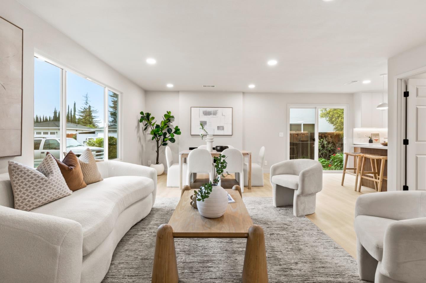 Detail Gallery Image 6 of 17 For 832 Mary Ct, Campbell,  CA 95008 - 3 Beds | 2 Baths