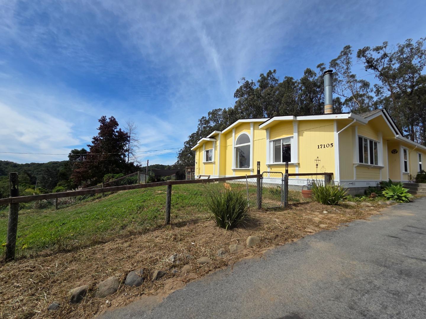 Detail Gallery Image 20 of 26 For 17105 Wilson, Royal Oaks,  CA 95076 - 4 Beds | 2 Baths