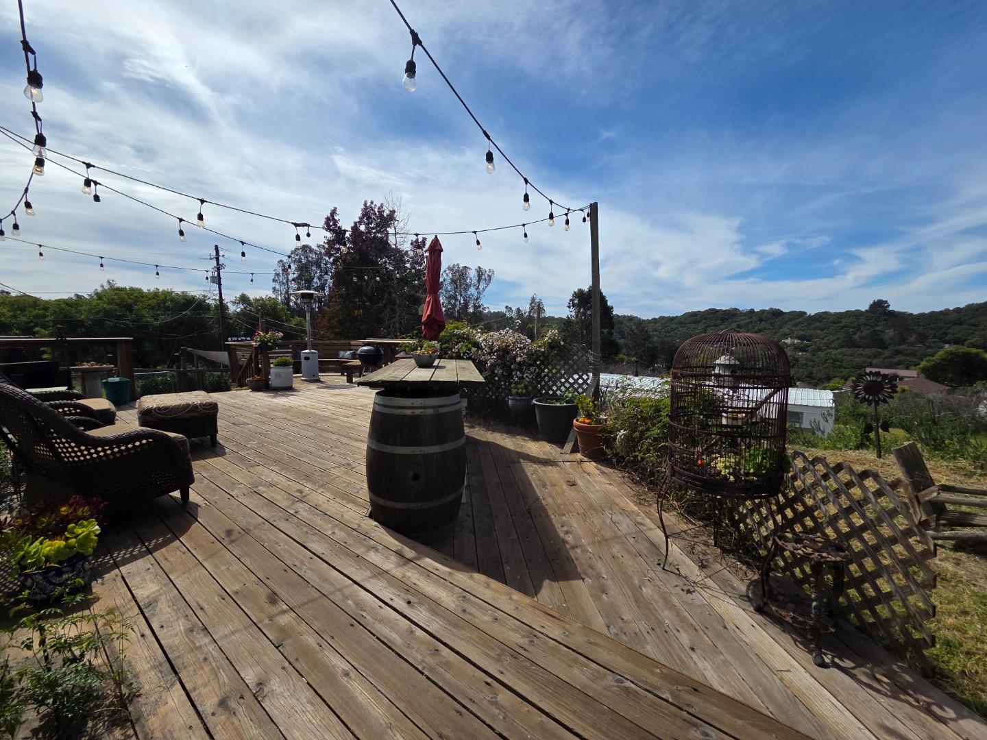 Detail Gallery Image 32 of 53 For 17105 Wilson, Royal Oaks,  CA 95076 - 4 Beds | 2 Baths