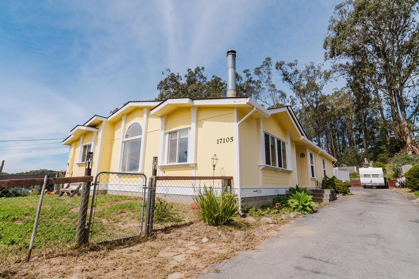 Detail Gallery Image 47 of 53 For 17105 Wilson, Royal Oaks,  CA 95076 - 4 Beds | 2 Baths