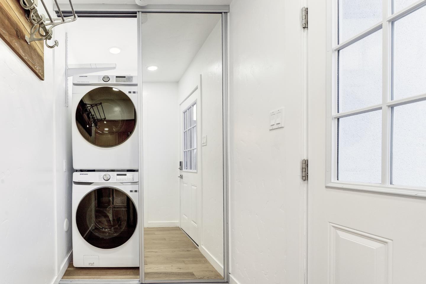 Detail Gallery Image 17 of 53 For 4034 Holly Dr, San Jose,  CA 95127 - 3 Beds | 3 Baths