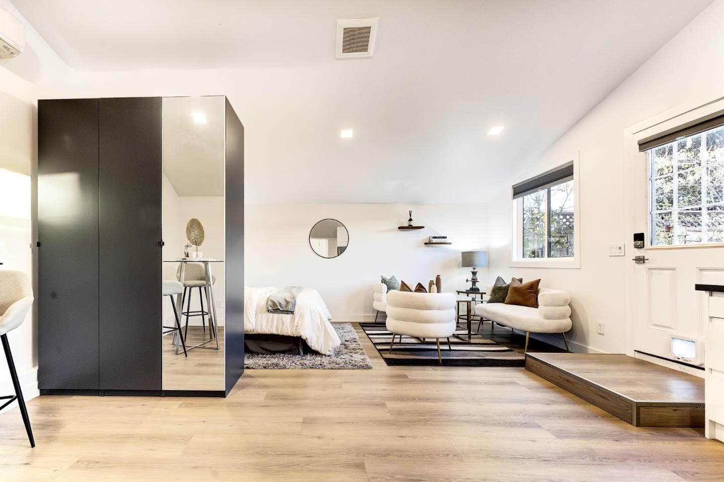 Detail Gallery Image 20 of 53 For 4034 Holly Dr, San Jose,  CA 95127 - 3 Beds | 3 Baths