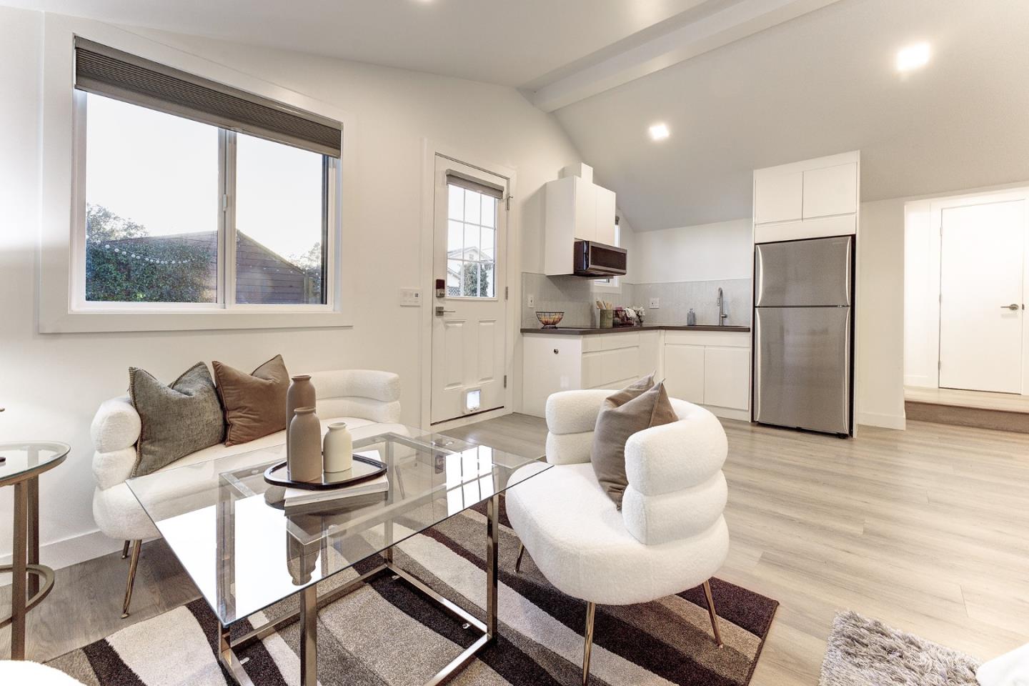 Detail Gallery Image 25 of 53 For 4034 Holly Dr, San Jose,  CA 95127 - 3 Beds | 3 Baths