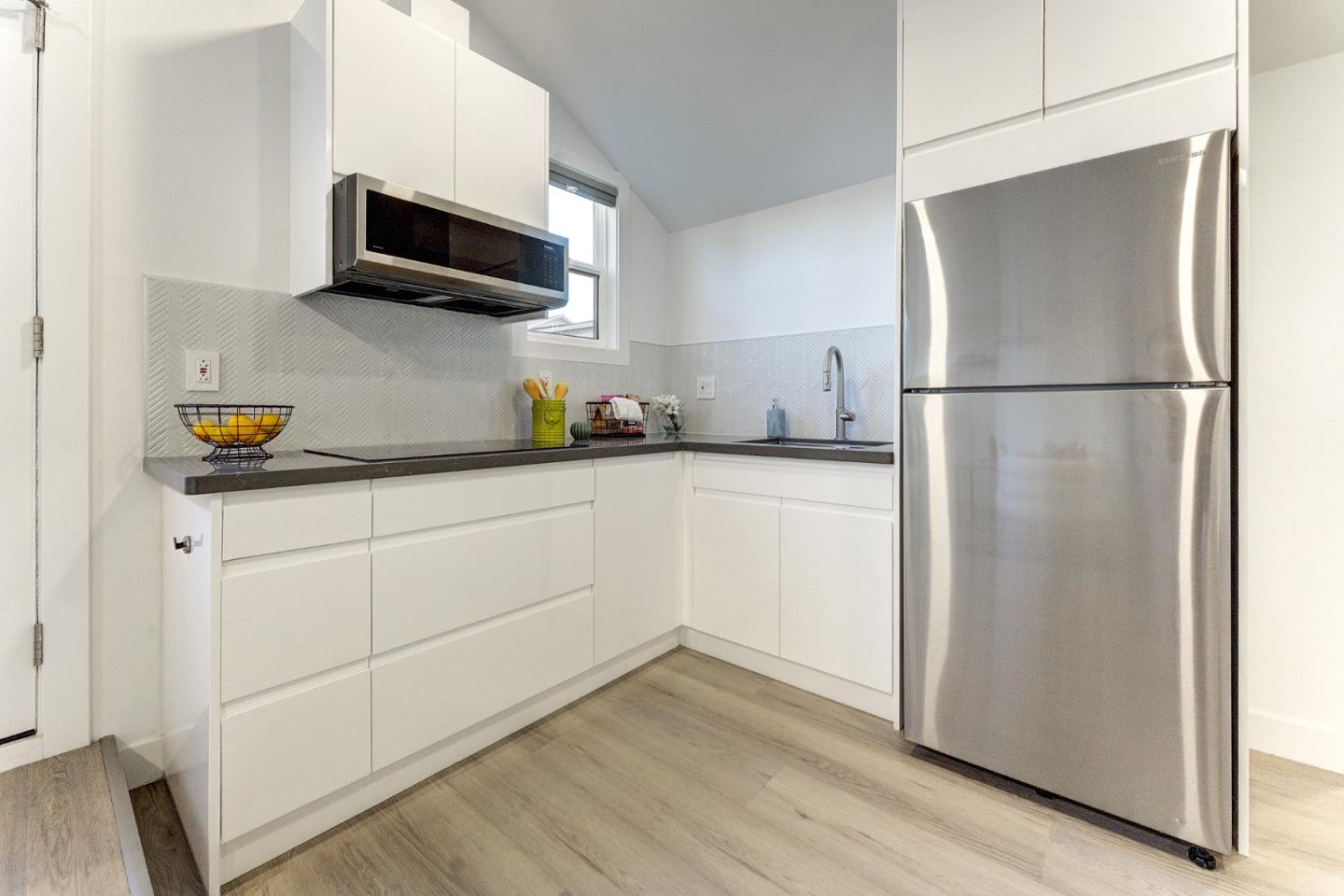 Detail Gallery Image 26 of 53 For 4034 Holly Dr, San Jose,  CA 95127 - 3 Beds | 3 Baths