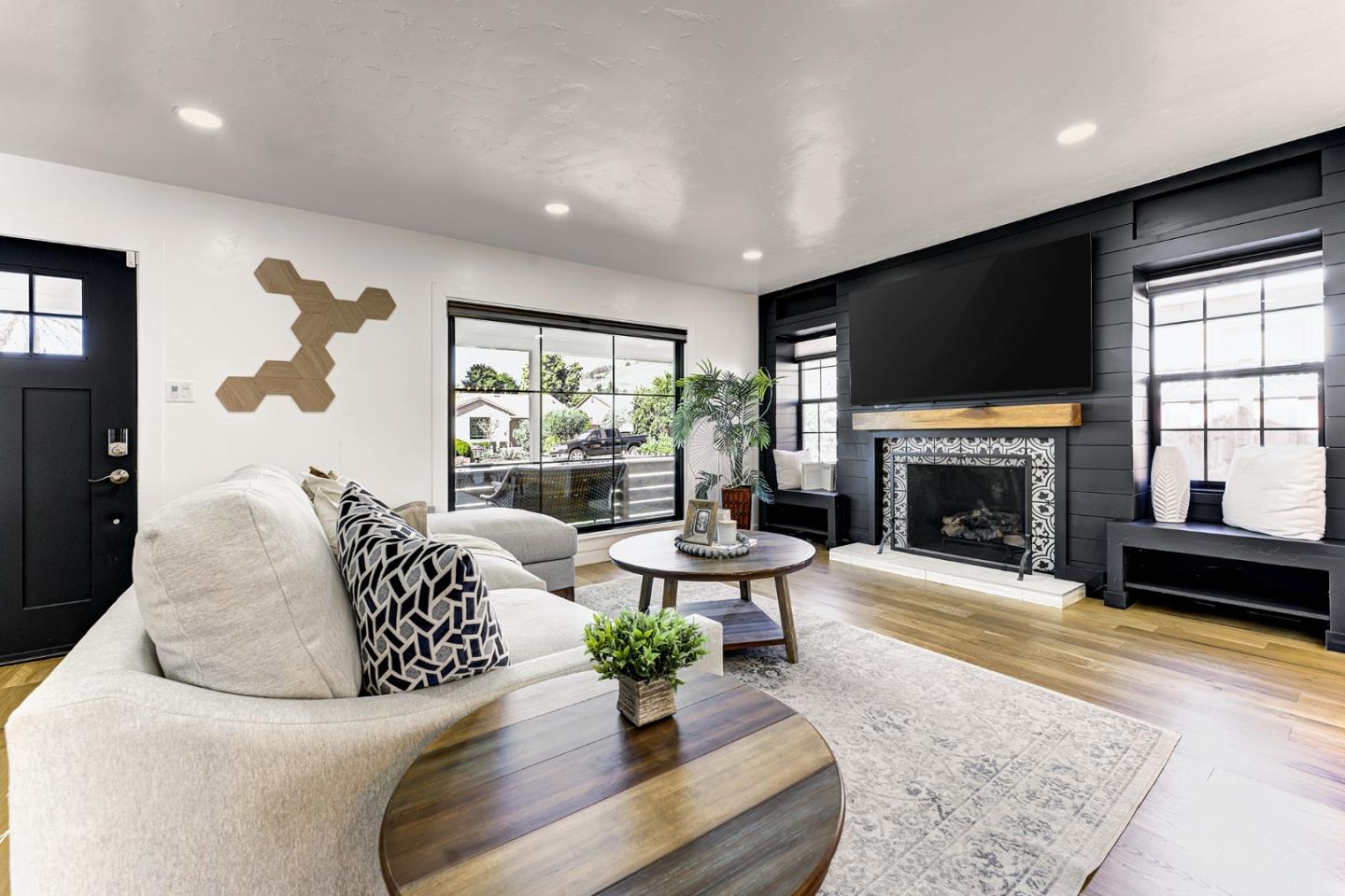 Detail Gallery Image 3 of 53 For 4034 Holly Dr, San Jose,  CA 95127 - 3 Beds | 3 Baths