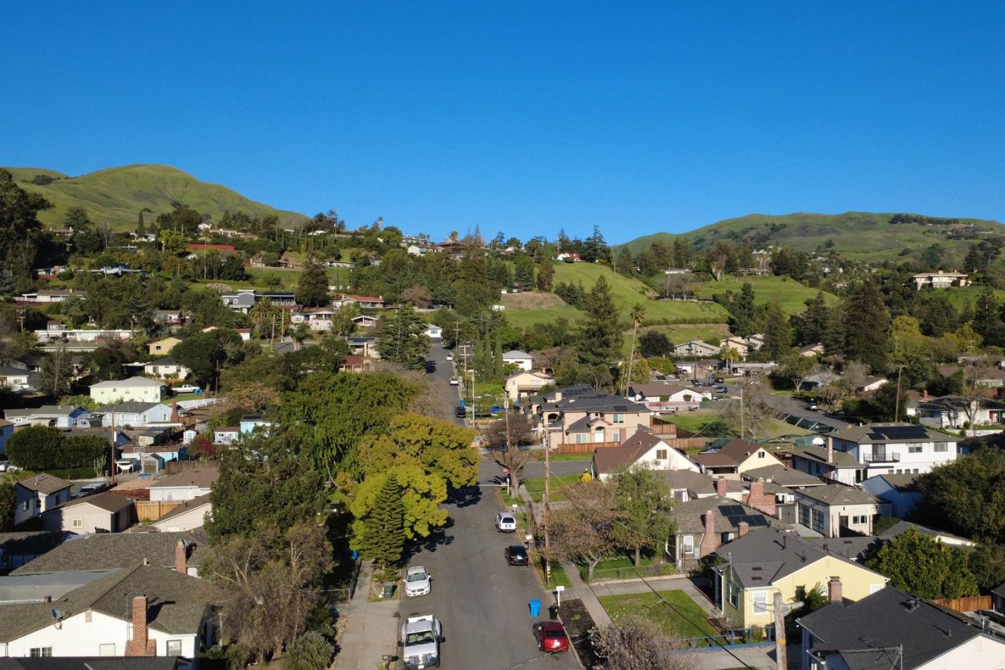Detail Gallery Image 50 of 53 For 4034 Holly Dr, San Jose,  CA 95127 - 3 Beds | 3 Baths