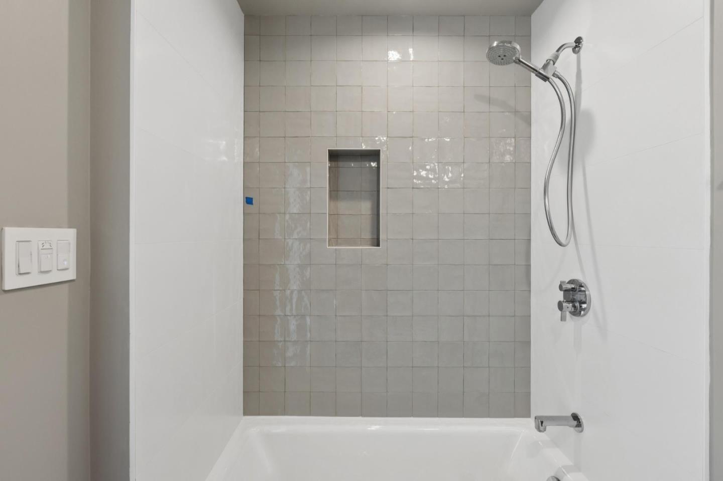 Detail Gallery Image 37 of 38 For 1433 Floribunda Ave #6,  Burlingame,  CA 94010 - 2 Beds | 2/1 Baths