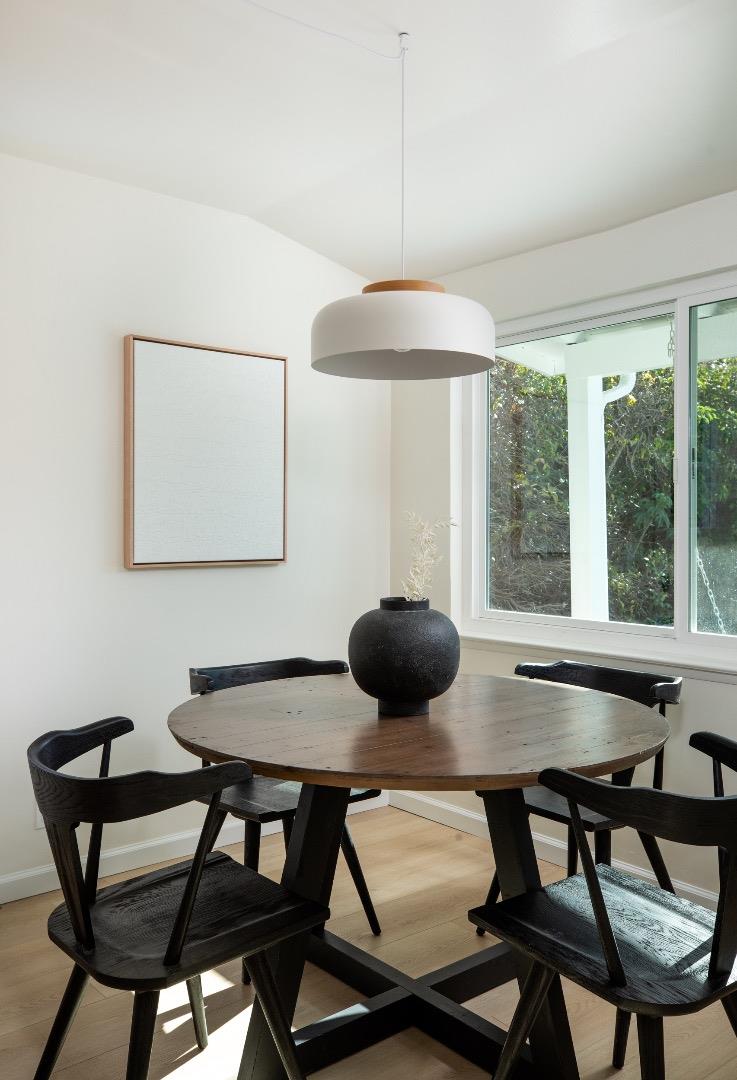 Detail Gallery Image 13 of 32 For 833 Hierra Ct, Los Altos,  CA 94024 - 3 Beds | 2 Baths