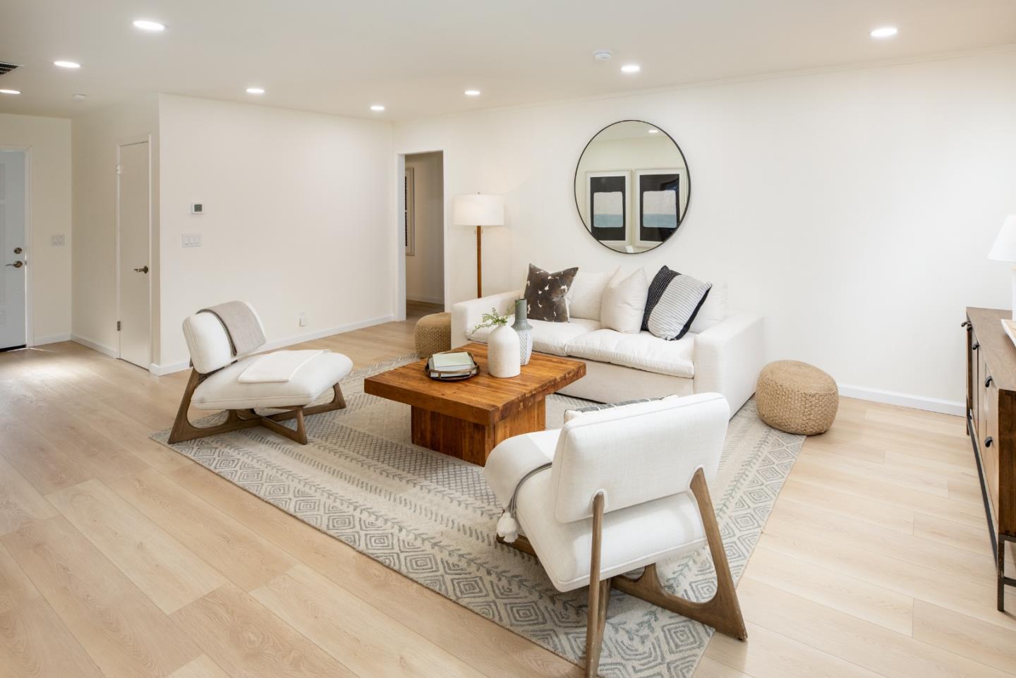 Detail Gallery Image 16 of 32 For 833 Hierra Ct, Los Altos,  CA 94024 - 3 Beds | 2 Baths