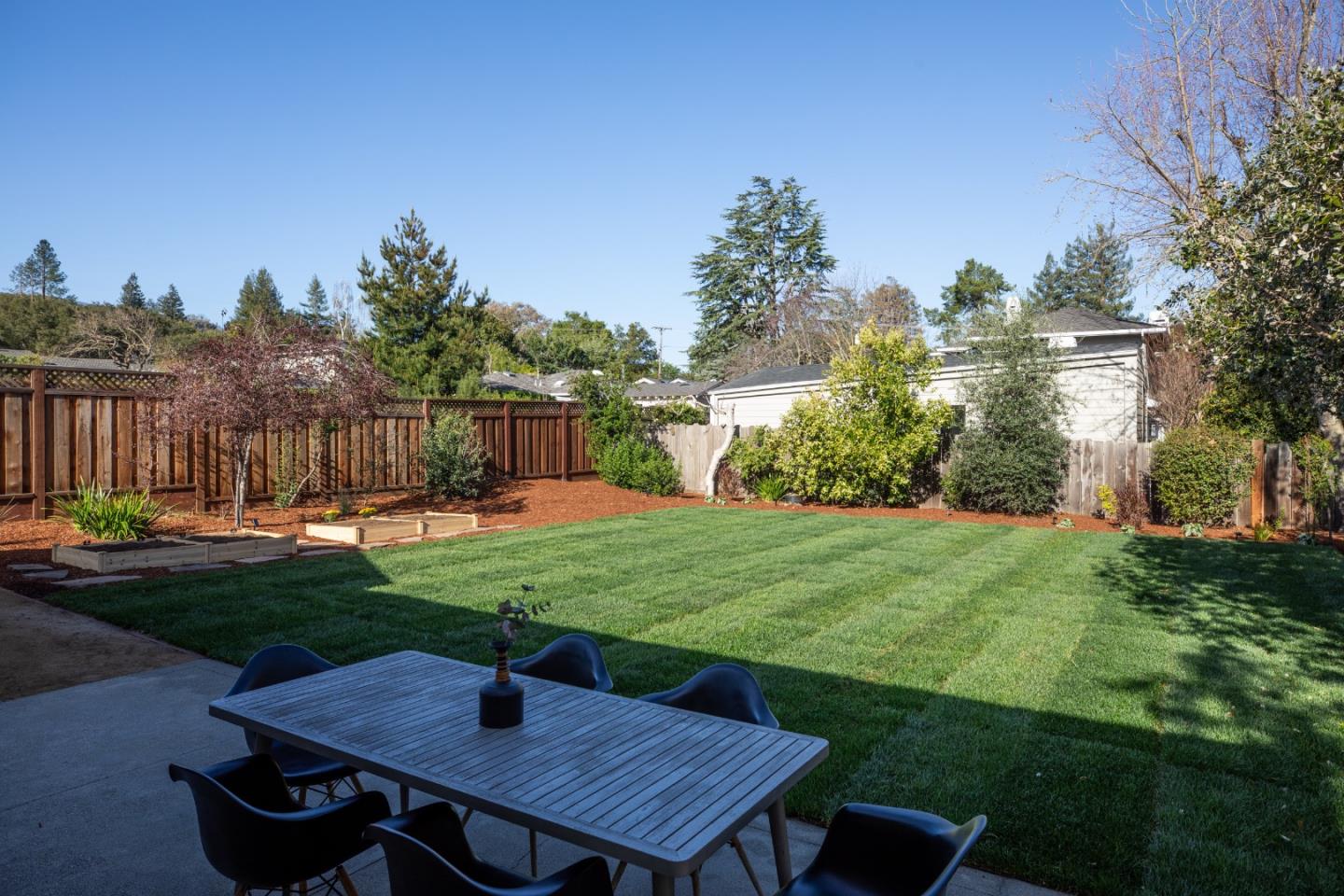 Detail Gallery Image 23 of 32 For 833 Hierra Ct, Los Altos,  CA 94024 - 3 Beds | 2 Baths