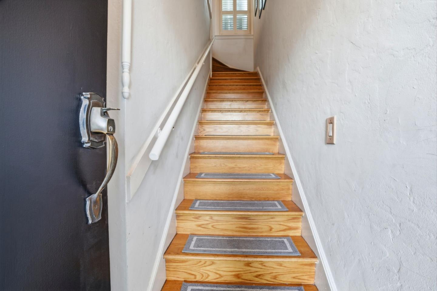 Detail Gallery Image 4 of 27 For 871 Woodside Way, San Mateo,  CA 94401 - – Beds | – Baths