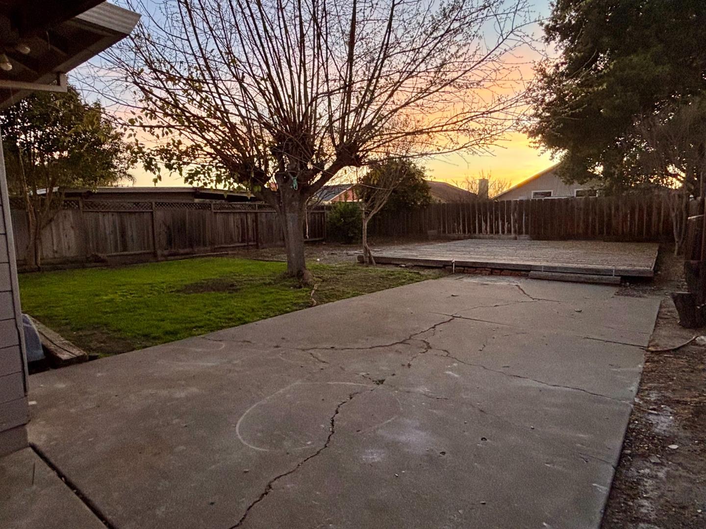 Detail Gallery Image 9 of 9 For 200 Line St, Hollister,  CA 95023 - 2 Beds | 1 Baths