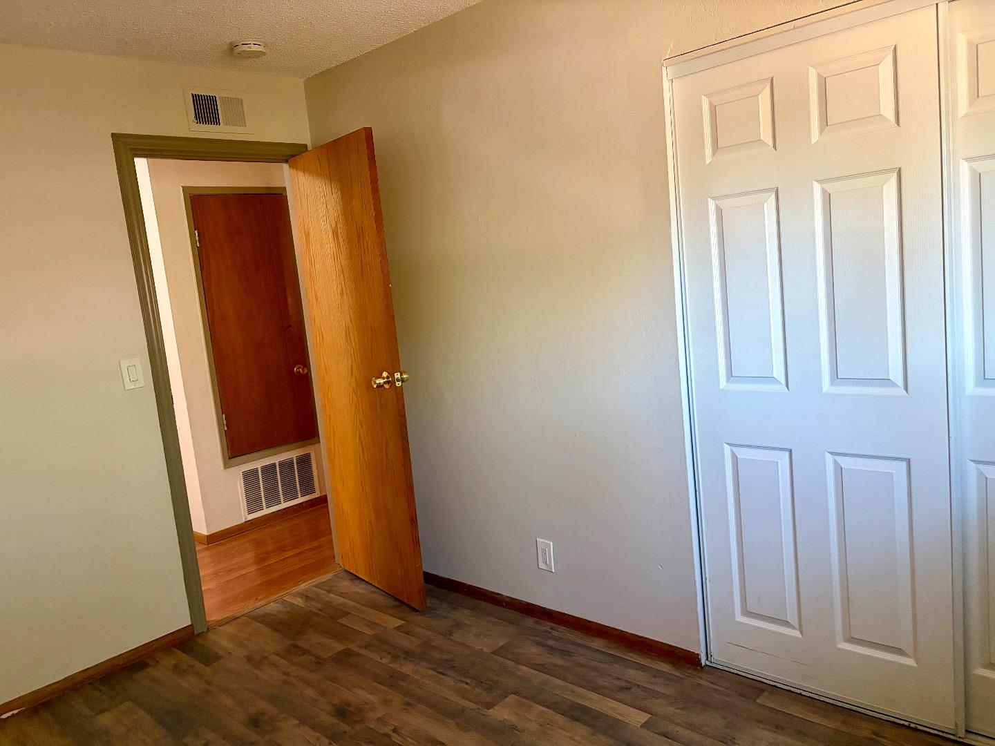 Detail Gallery Image 11 of 19 For 478 Churchill Park Dr, San Jose,  CA 95136 - 4 Beds | 2 Baths