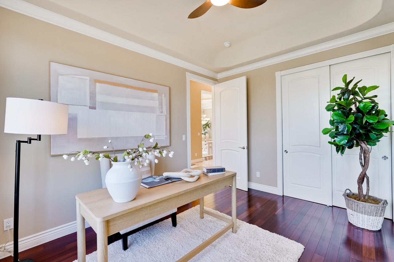 Detail Gallery Image 22 of 68 For 10411 Glencoe Dr, Cupertino,  CA 95014 - 5 Beds | 3/1 Baths