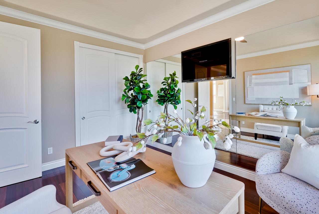 Detail Gallery Image 23 of 68 For 10411 Glencoe Dr, Cupertino,  CA 95014 - 5 Beds | 3/1 Baths