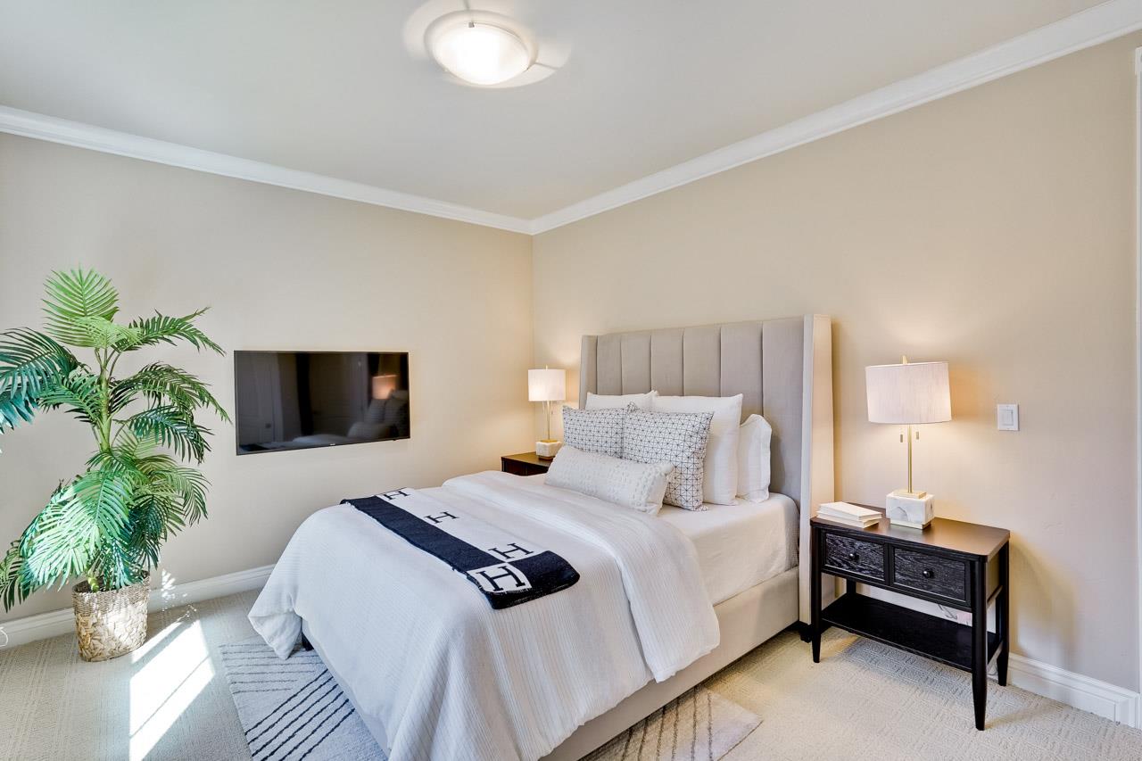 Detail Gallery Image 29 of 68 For 10411 Glencoe Dr, Cupertino,  CA 95014 - 5 Beds | 3/1 Baths