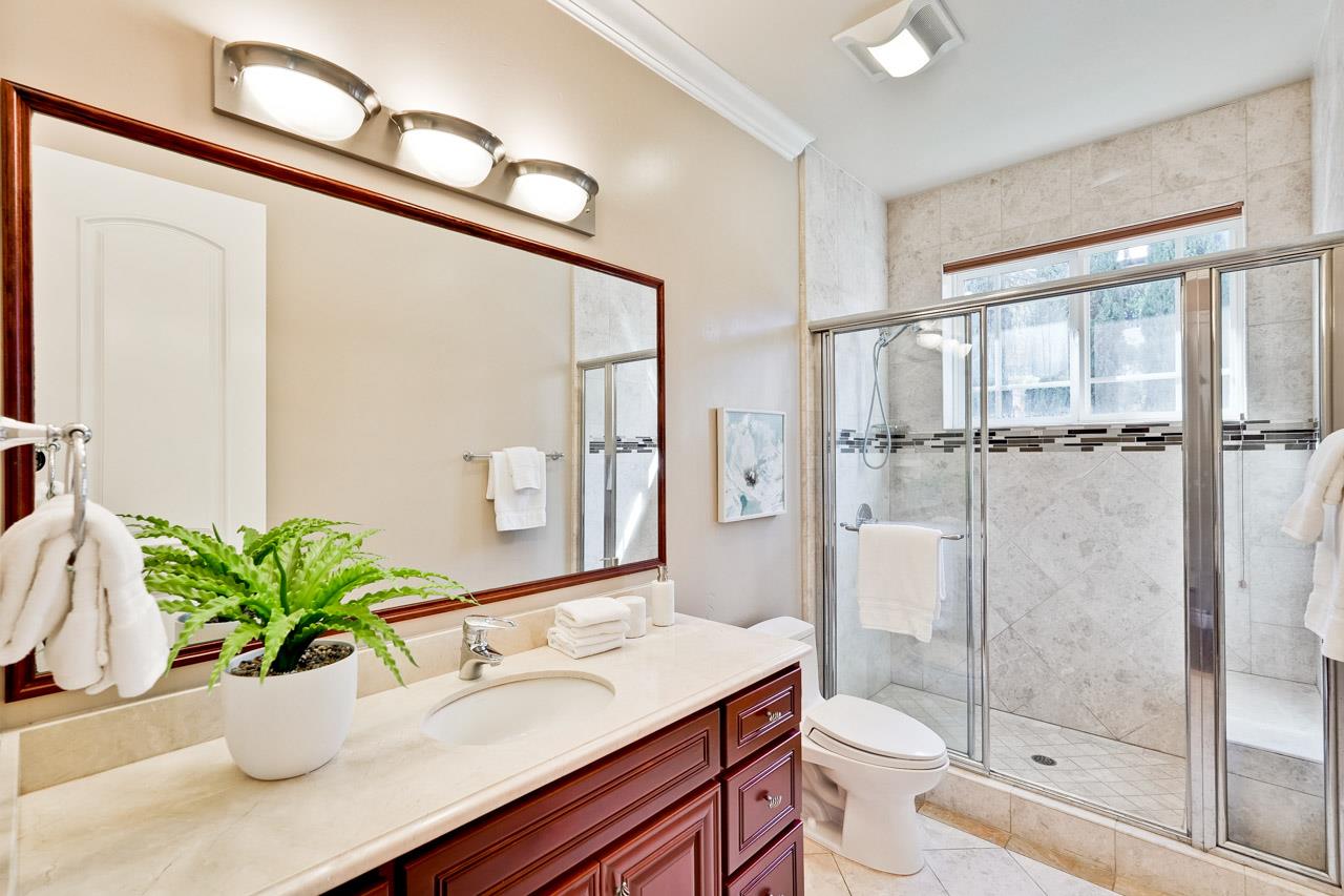 Detail Gallery Image 34 of 68 For 10411 Glencoe Dr, Cupertino,  CA 95014 - 5 Beds | 3/1 Baths