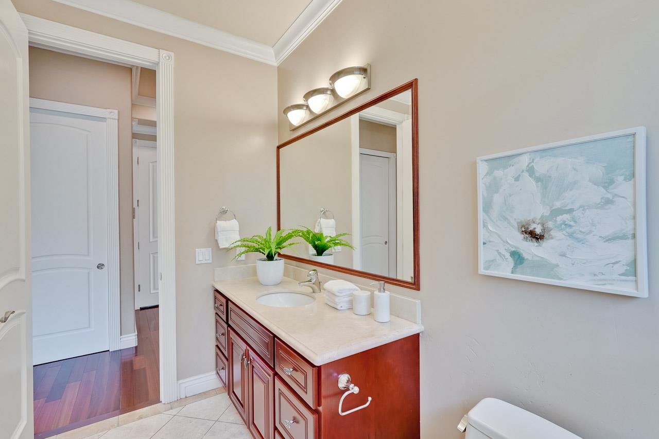 Detail Gallery Image 35 of 68 For 10411 Glencoe Dr, Cupertino,  CA 95014 - 5 Beds | 3/1 Baths
