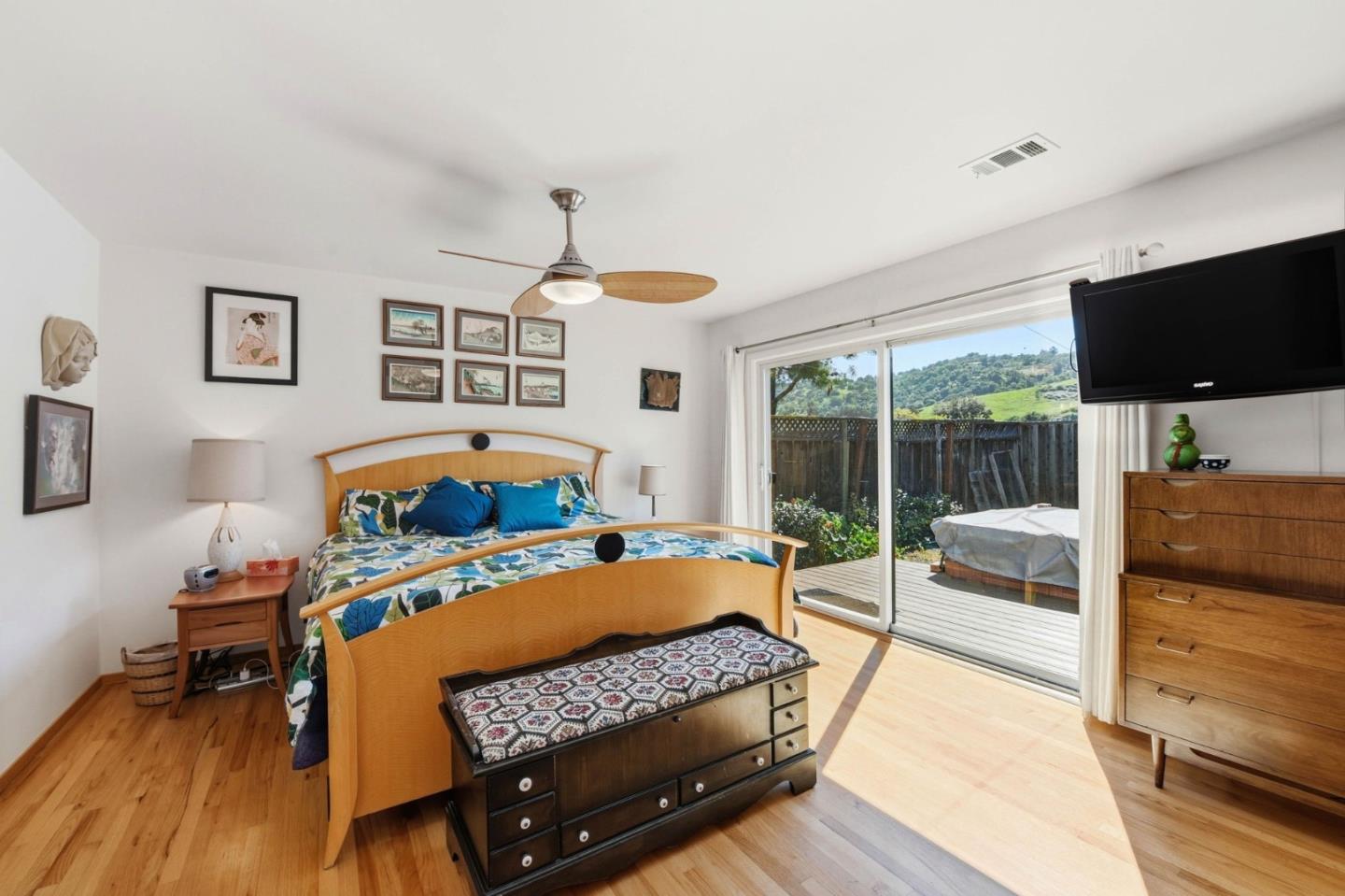 Detail Gallery Image 17 of 30 For 6225 Gunter Way, San Jose,  CA 95123 - 3 Beds | 2 Baths