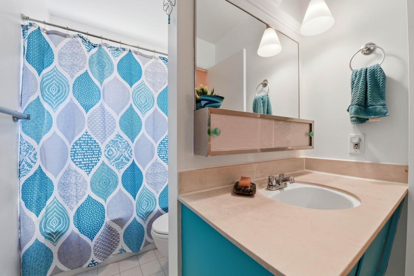 Detail Gallery Image 21 of 30 For 6225 Gunter Way, San Jose,  CA 95123 - 3 Beds | 2 Baths