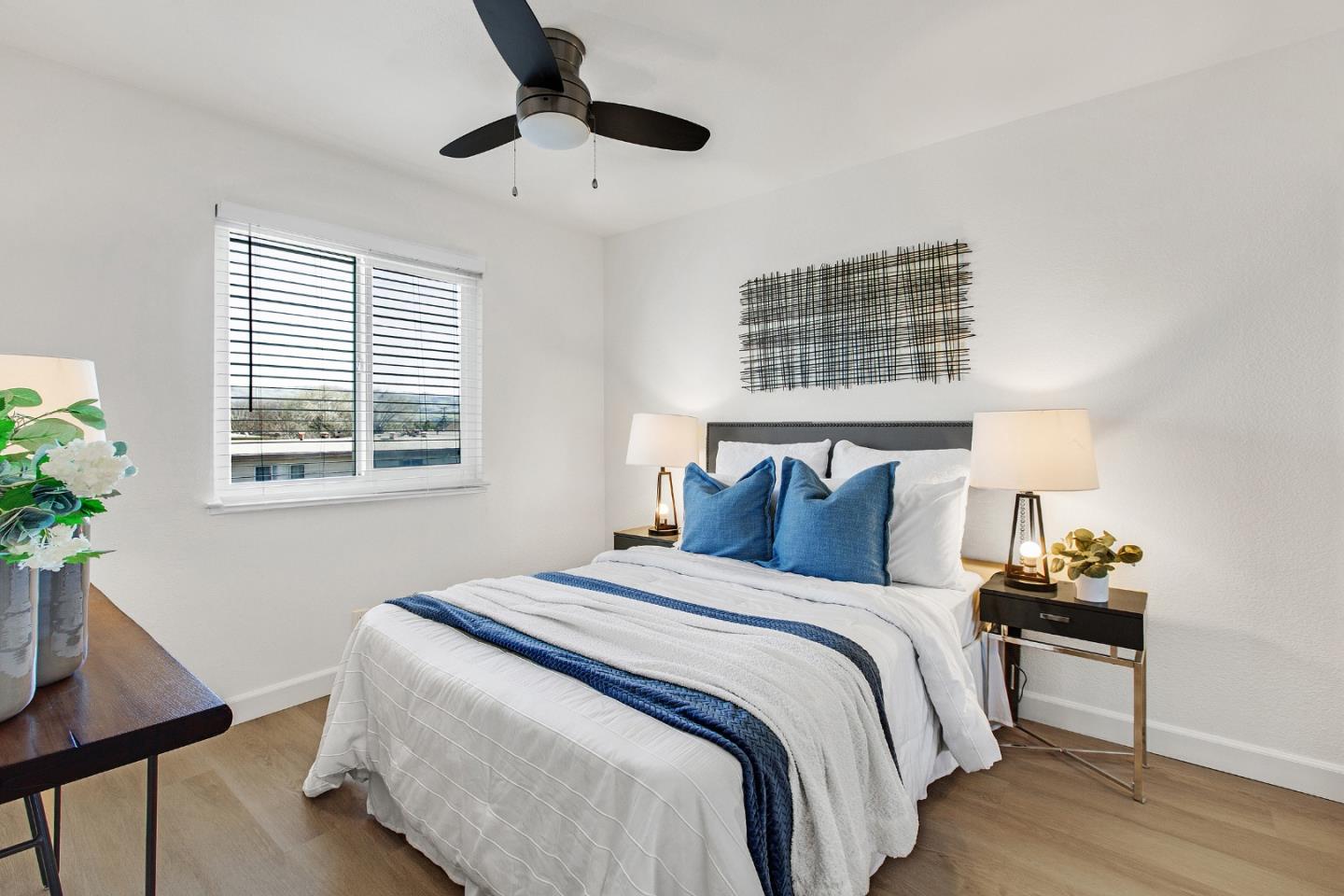 Detail Gallery Image 11 of 30 For 452 Coyote Creek Cir, San Jose,  CA 95116 - 2 Beds | 2 Baths