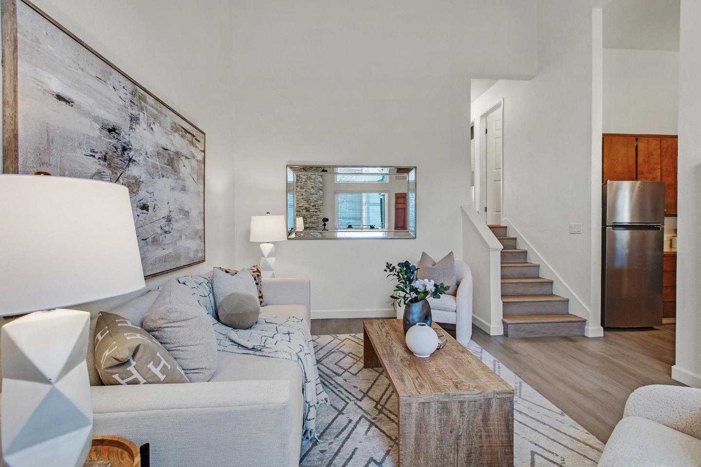 Detail Gallery Image 9 of 30 For 452 Coyote Creek Cir, San Jose,  CA 95116 - 2 Beds | 2 Baths