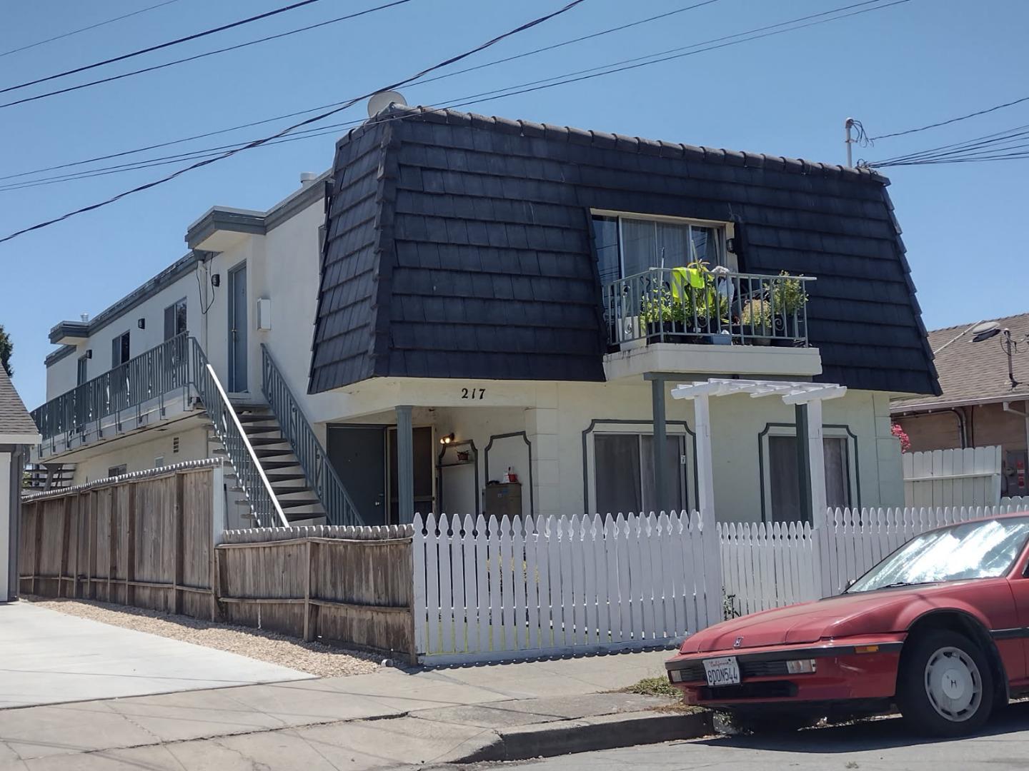 Detail Gallery Image 2 of 2 For 217 Madison Ave, Redwood City,  CA 94061 - – Beds | – Baths