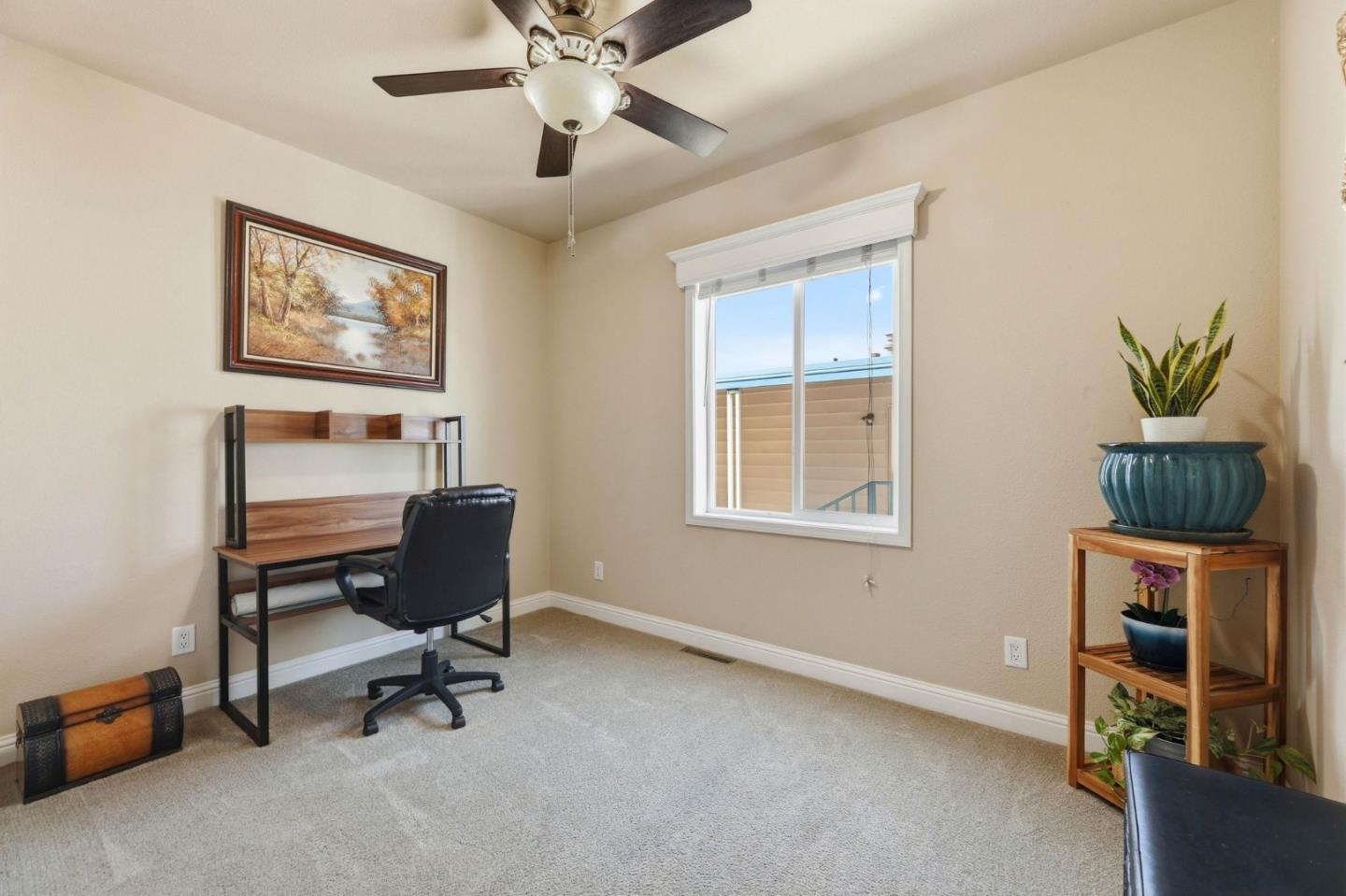 Detail Gallery Image 11 of 28 For 393 Chateau La Salle Dr #393,  San Jose,  CA 95111 - 3 Beds | 3 Baths