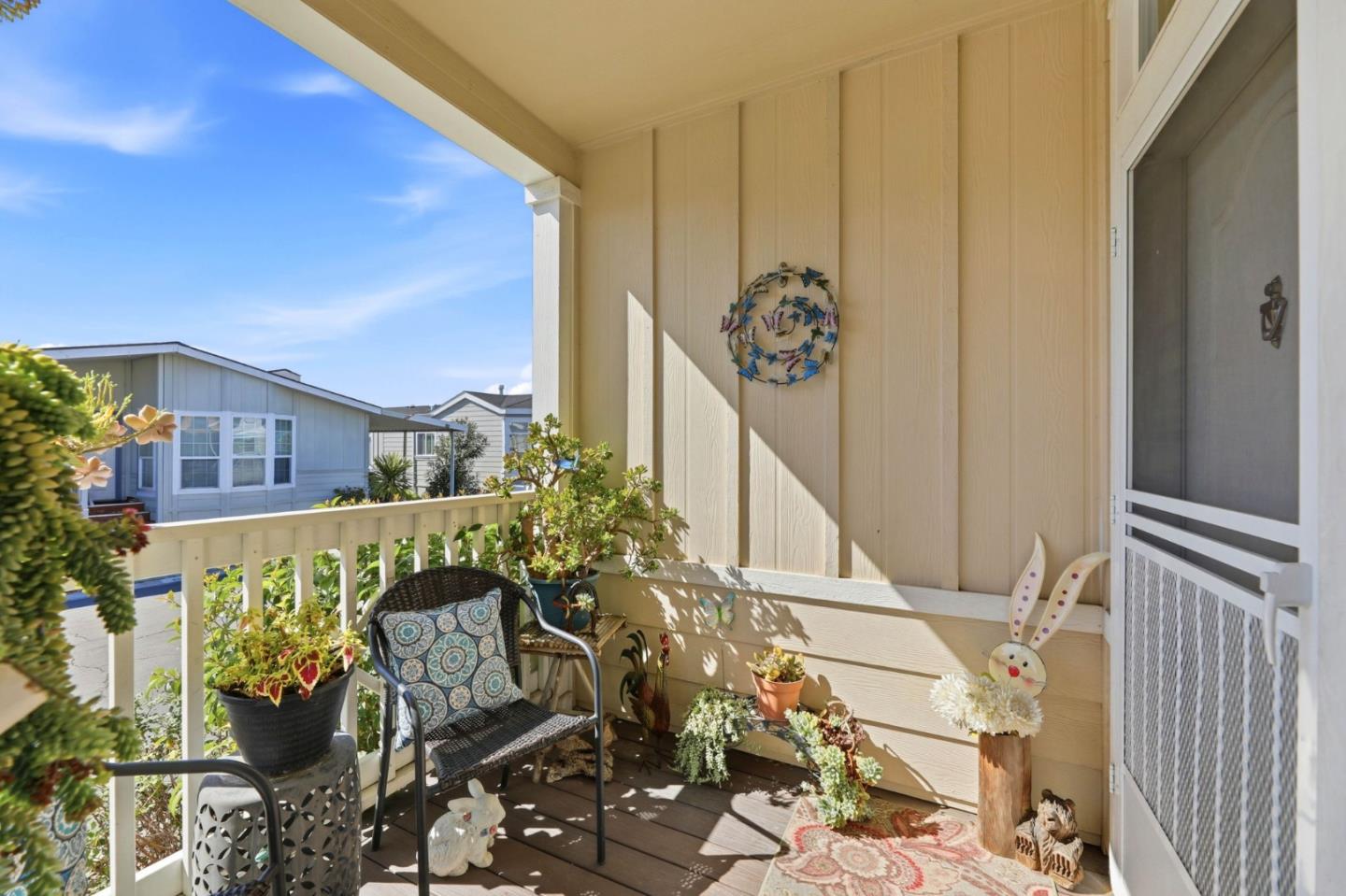 Detail Gallery Image 4 of 28 For 393 Chateau La Salle Dr #393,  San Jose,  CA 95111 - 3 Beds | 3 Baths