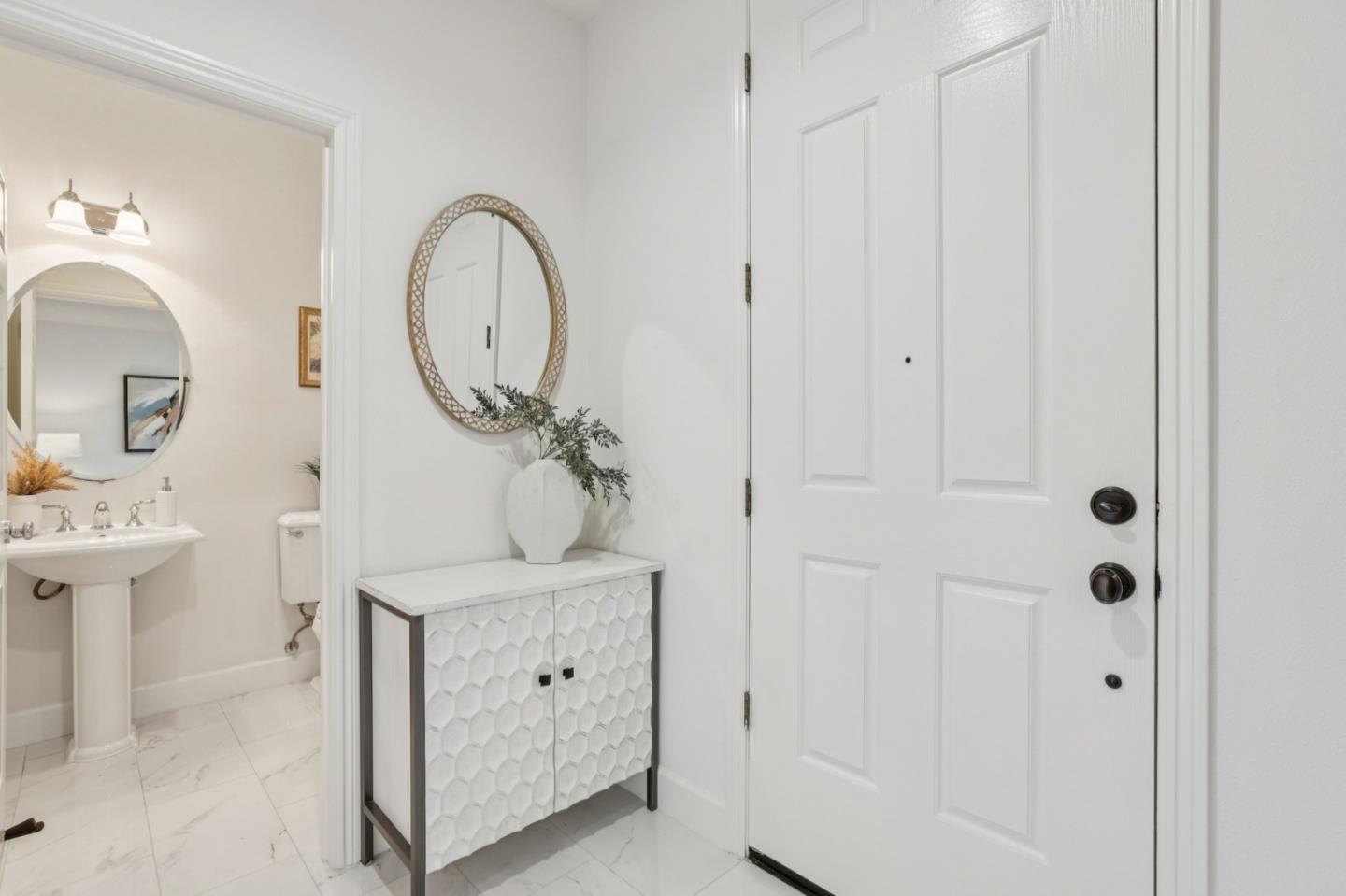 Detail Gallery Image 31 of 66 For 3866 Evangelho Cir, San Jose,  CA 95148 - 3 Beds | 2/1 Baths