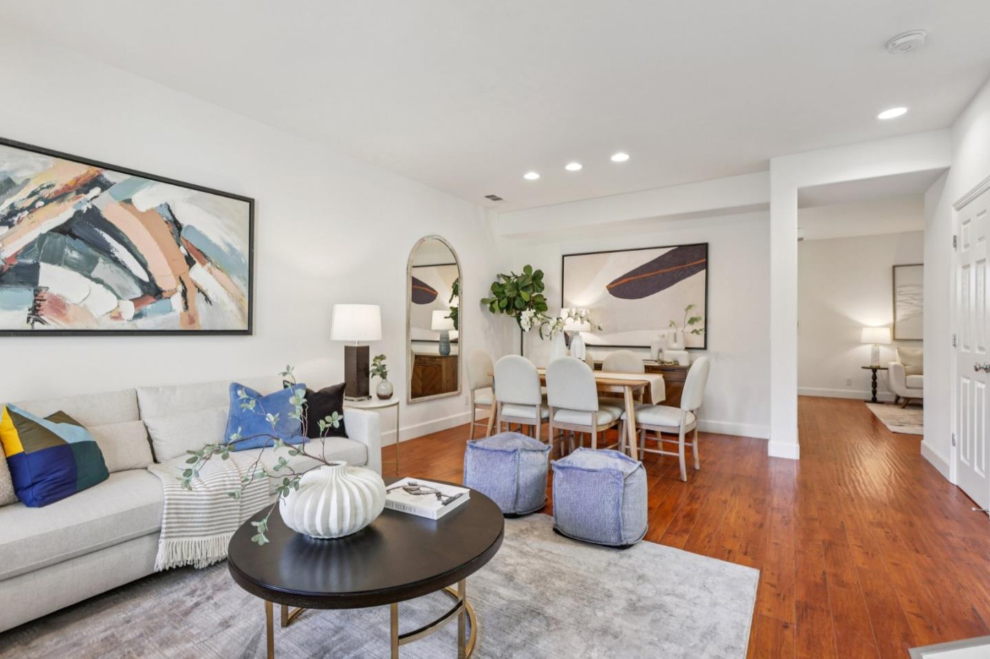 Detail Gallery Image 4 of 66 For 3866 Evangelho Cir, San Jose,  CA 95148 - 3 Beds | 2/1 Baths