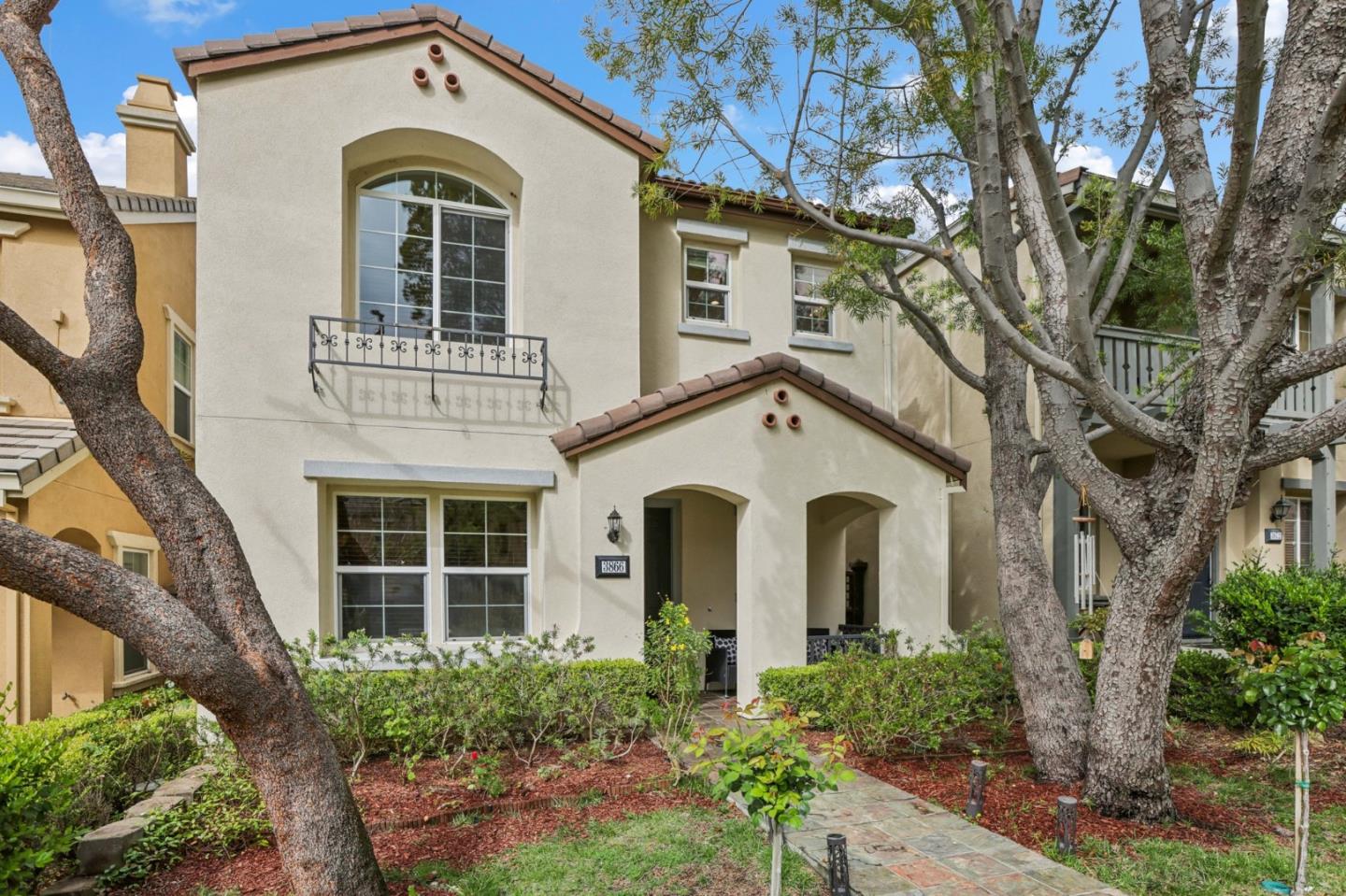 Detail Gallery Image 41 of 66 For 3866 Evangelho Cir, San Jose,  CA 95148 - 3 Beds | 2/1 Baths