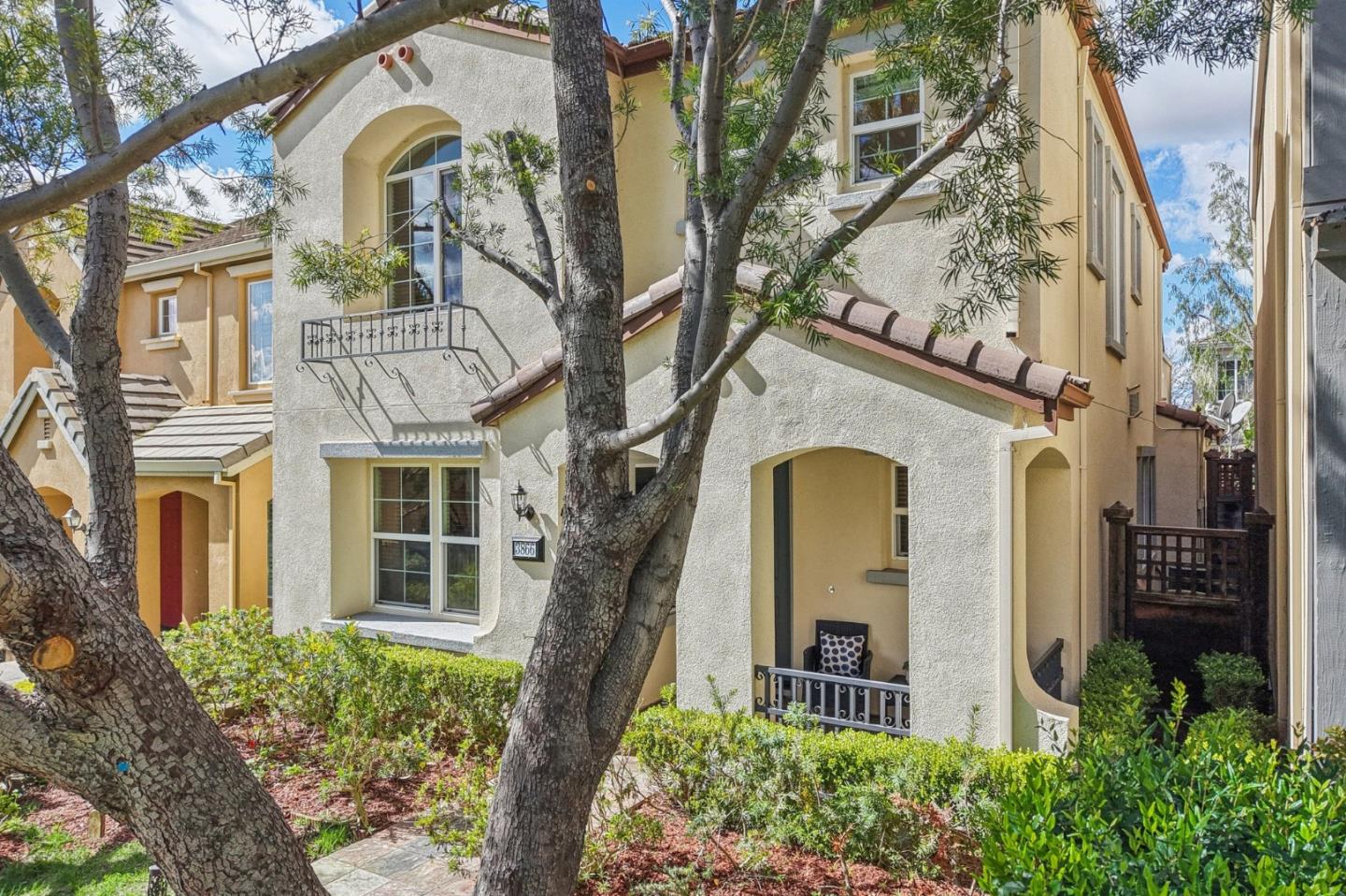 Detail Gallery Image 44 of 66 For 3866 Evangelho Cir, San Jose,  CA 95148 - 3 Beds | 2/1 Baths