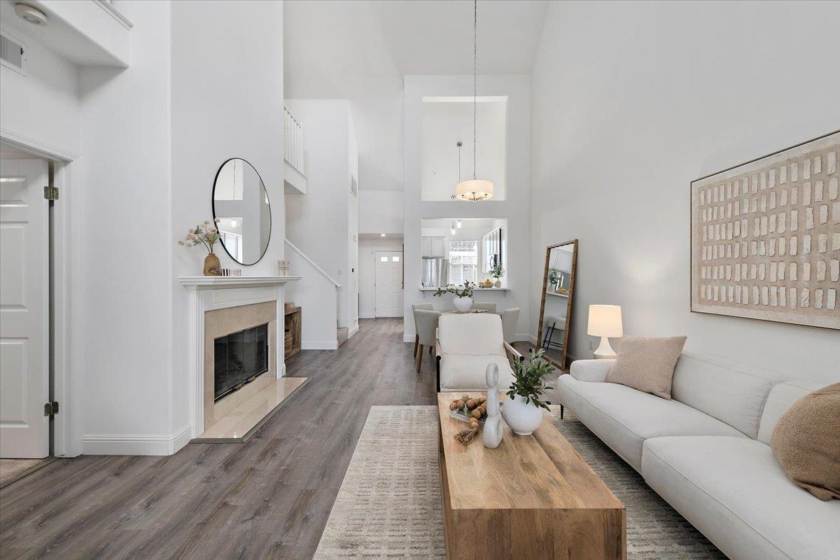 Detail Gallery Image 12 of 25 For 903 Sunrose Ter #310,  Sunnyvale,  CA 94086 - 2 Beds | 2 Baths