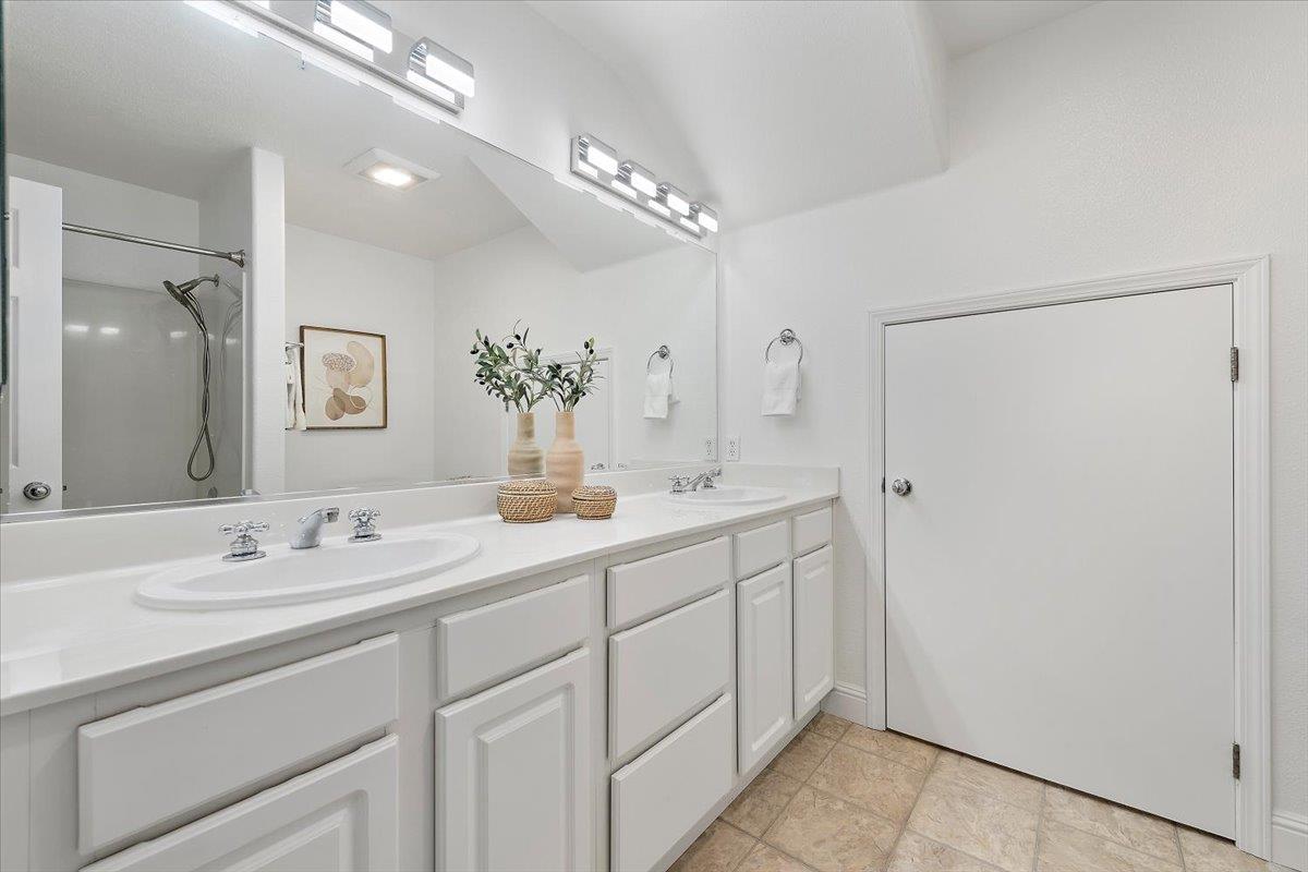 Detail Gallery Image 15 of 25 For 903 Sunrose Ter #310,  Sunnyvale,  CA 94086 - 2 Beds | 2 Baths